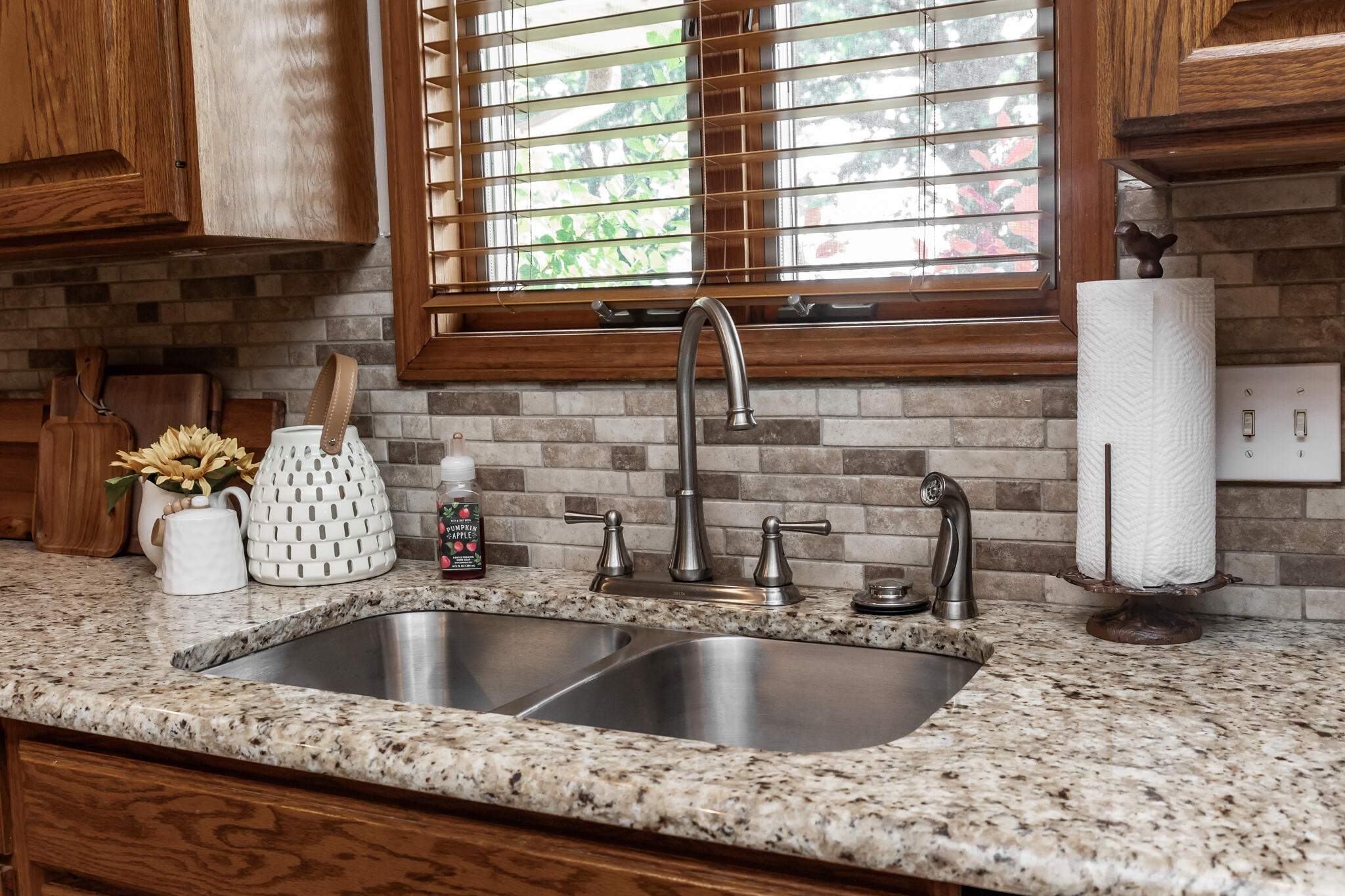 249 State Highway 73 Property Photo 9