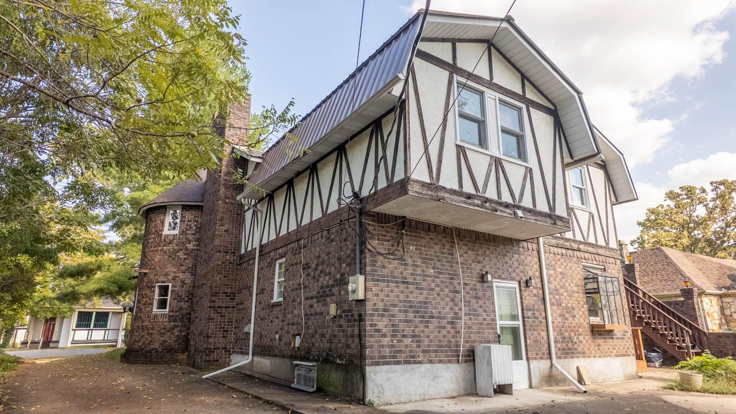 310 South 6th Street Property Photo 6