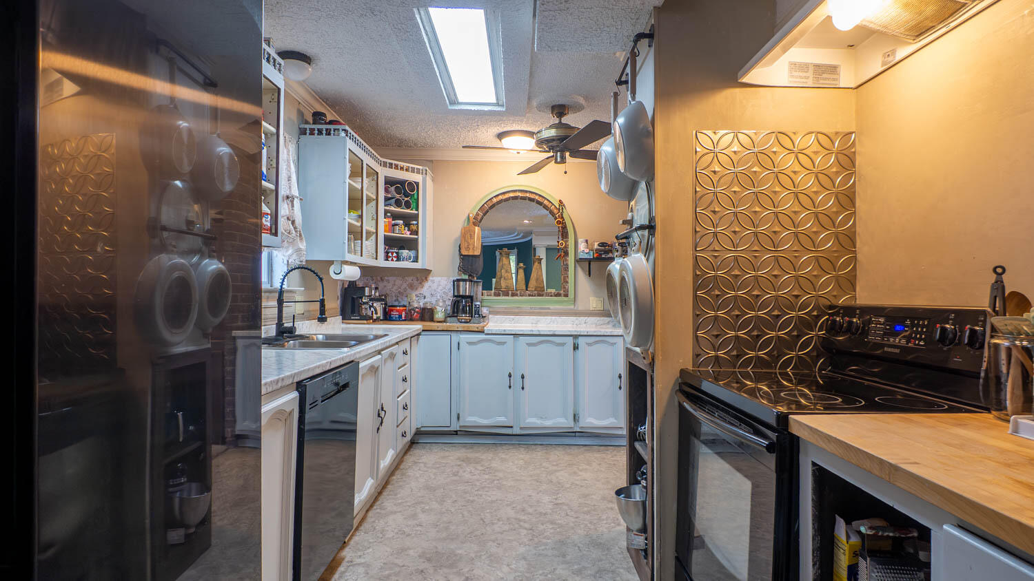 310 South 6th Street Property Photo 25