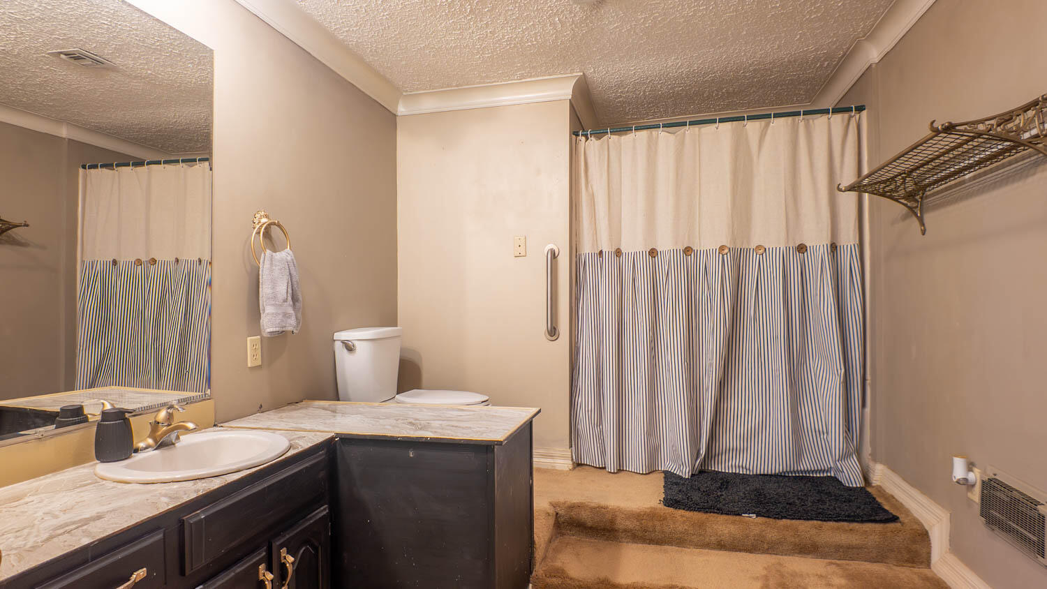 310 South 6th Street Property Photo 47