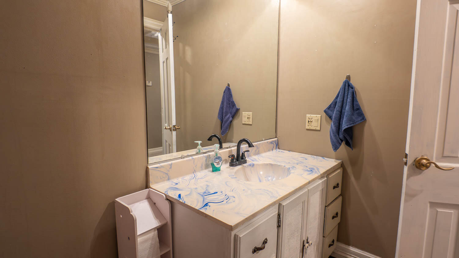 310 South 6th Street Property Photo 62