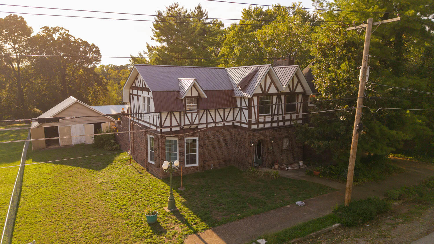 310 South 6th Street Property Photo 77