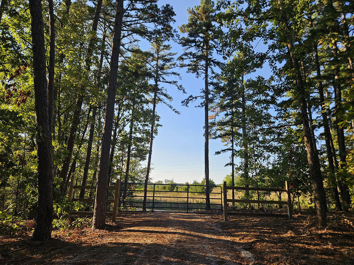 00 Sargent Road Property Photo 1