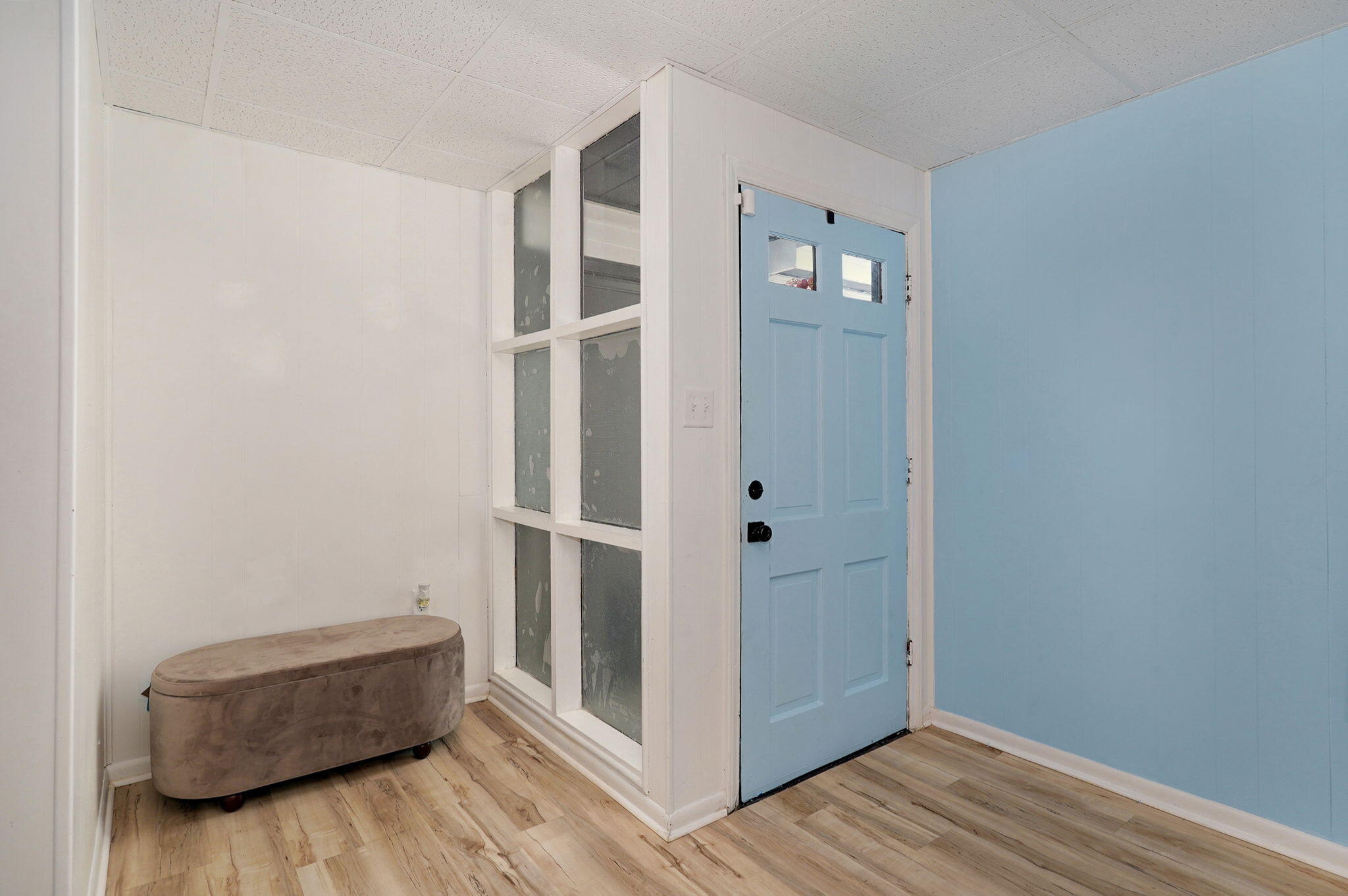 2502 East Cedar Lane Property Photo 5