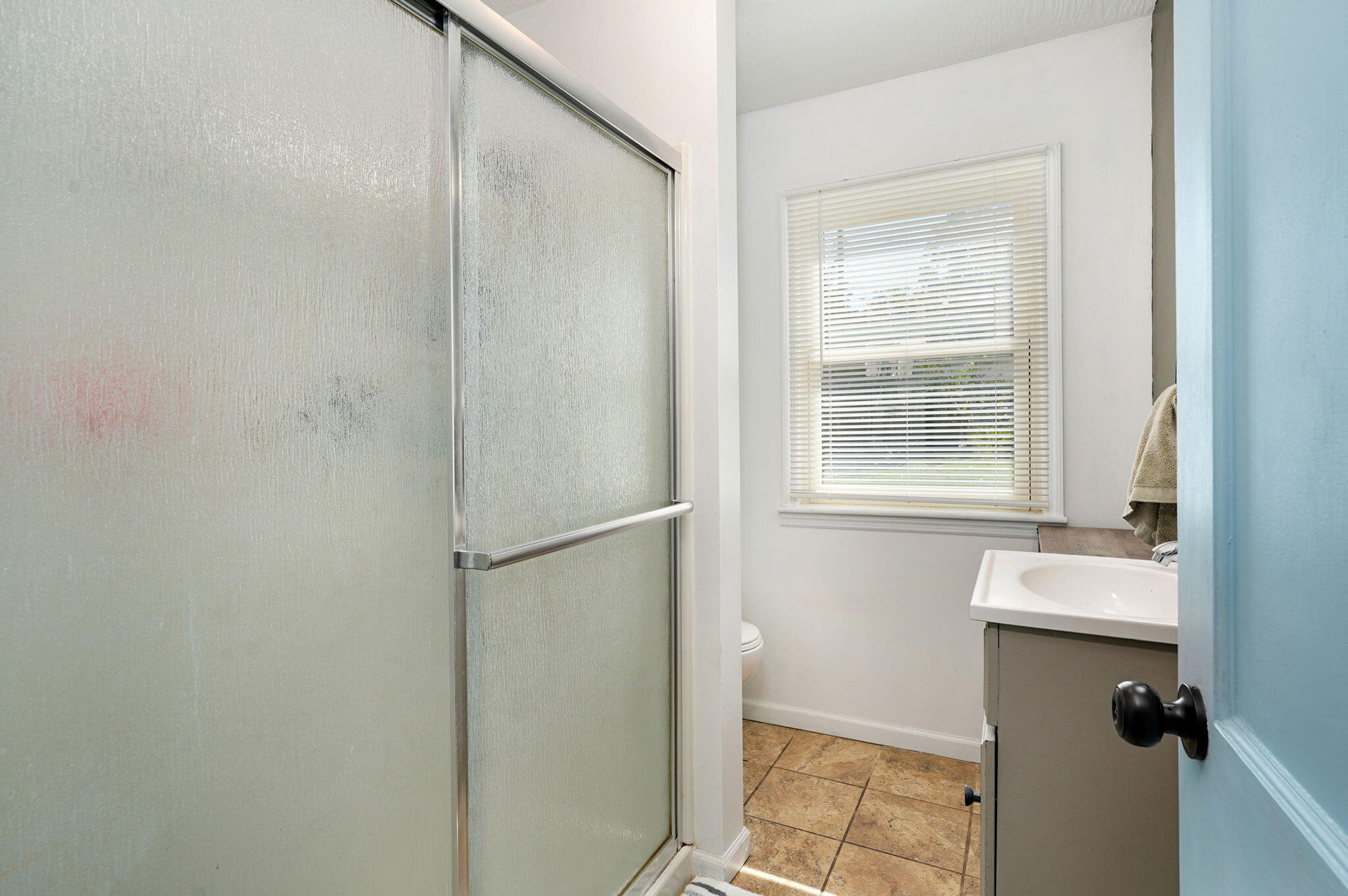 2502 East Cedar Lane Property Photo 20