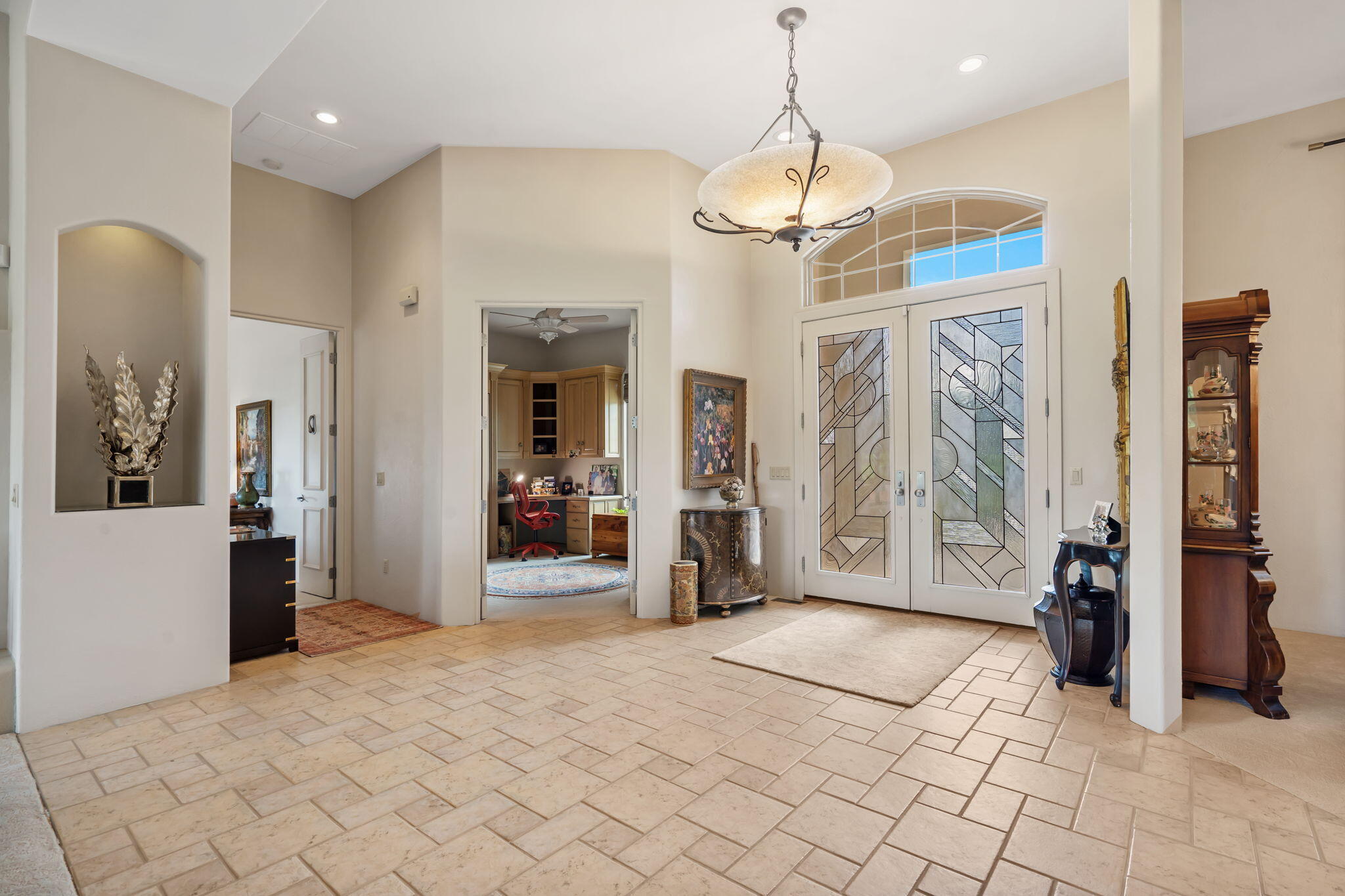 5364 South Castlebay Drive Property Photo 8