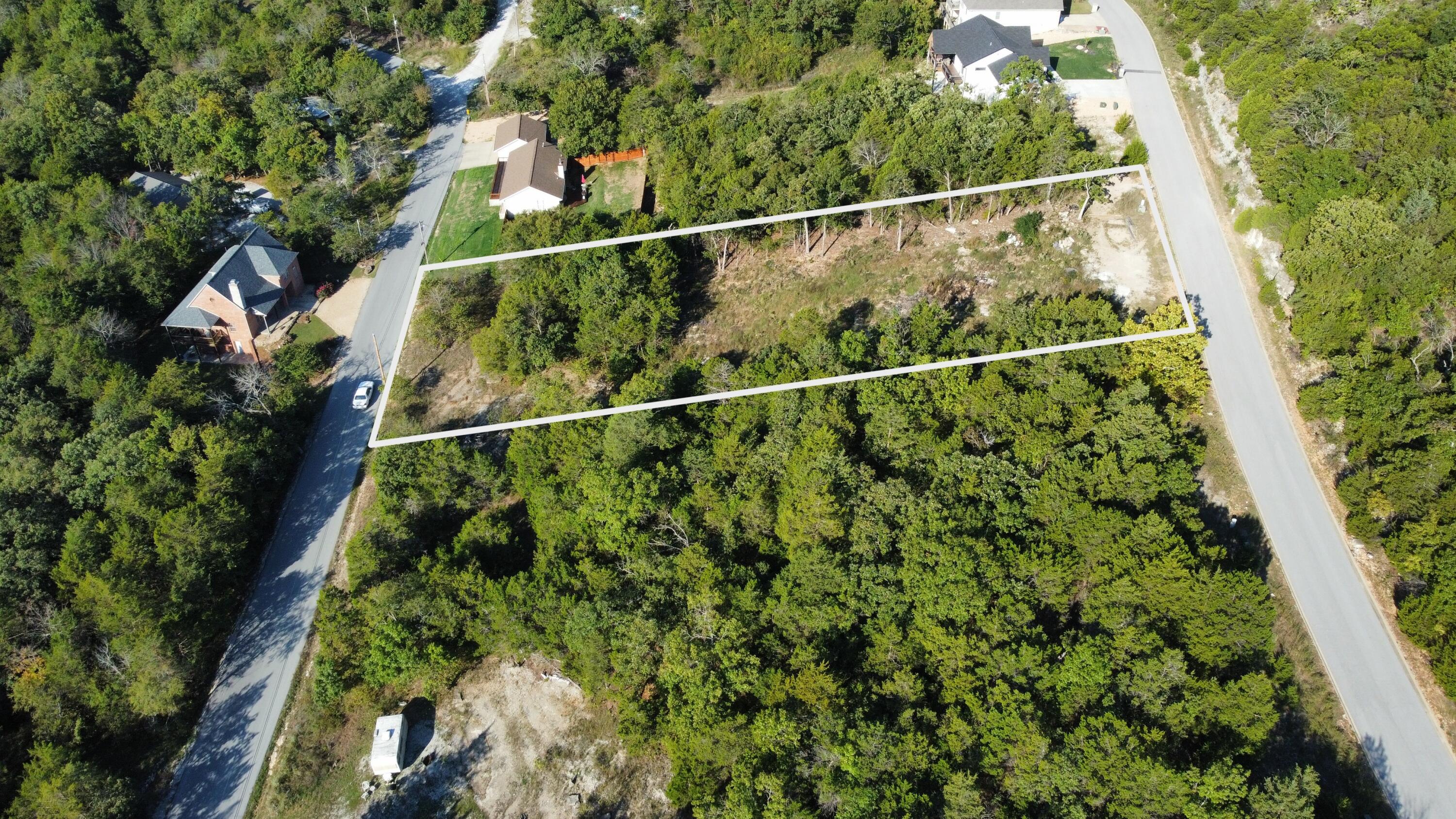 931 Crescent Drive Property Photo 5