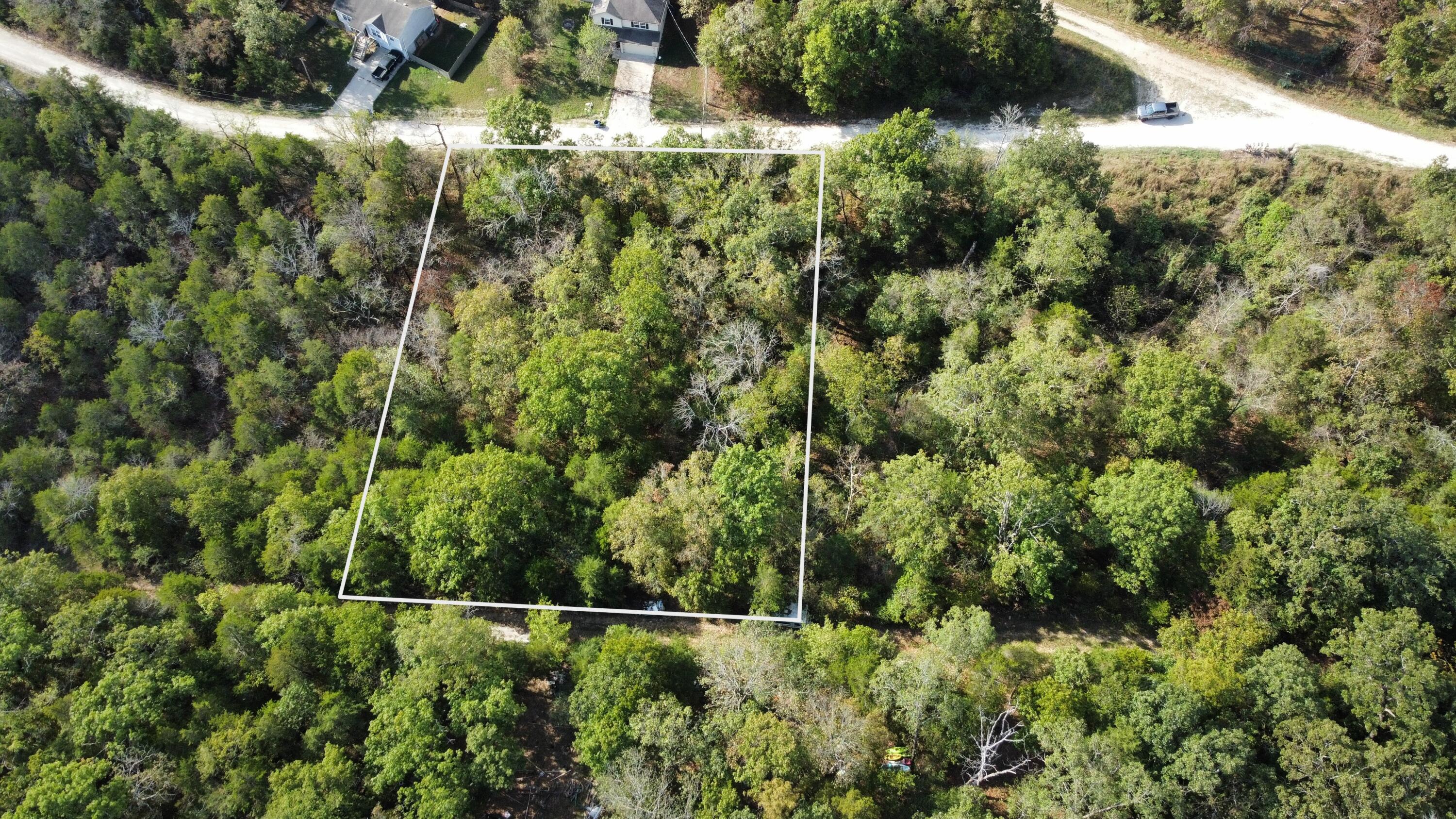 1012 Greentree Road Property Photo 2