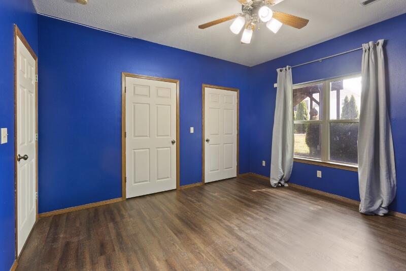 527 Piperpoint Property Photo 31