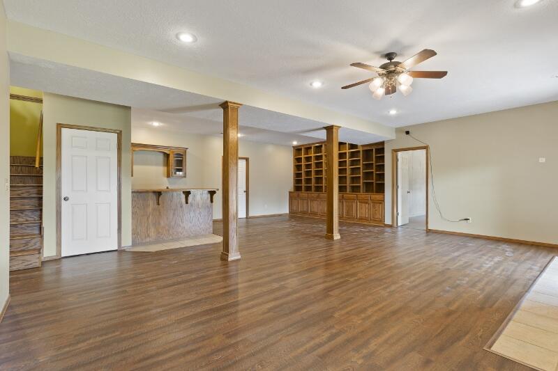 527 Piperpoint Property Photo 35