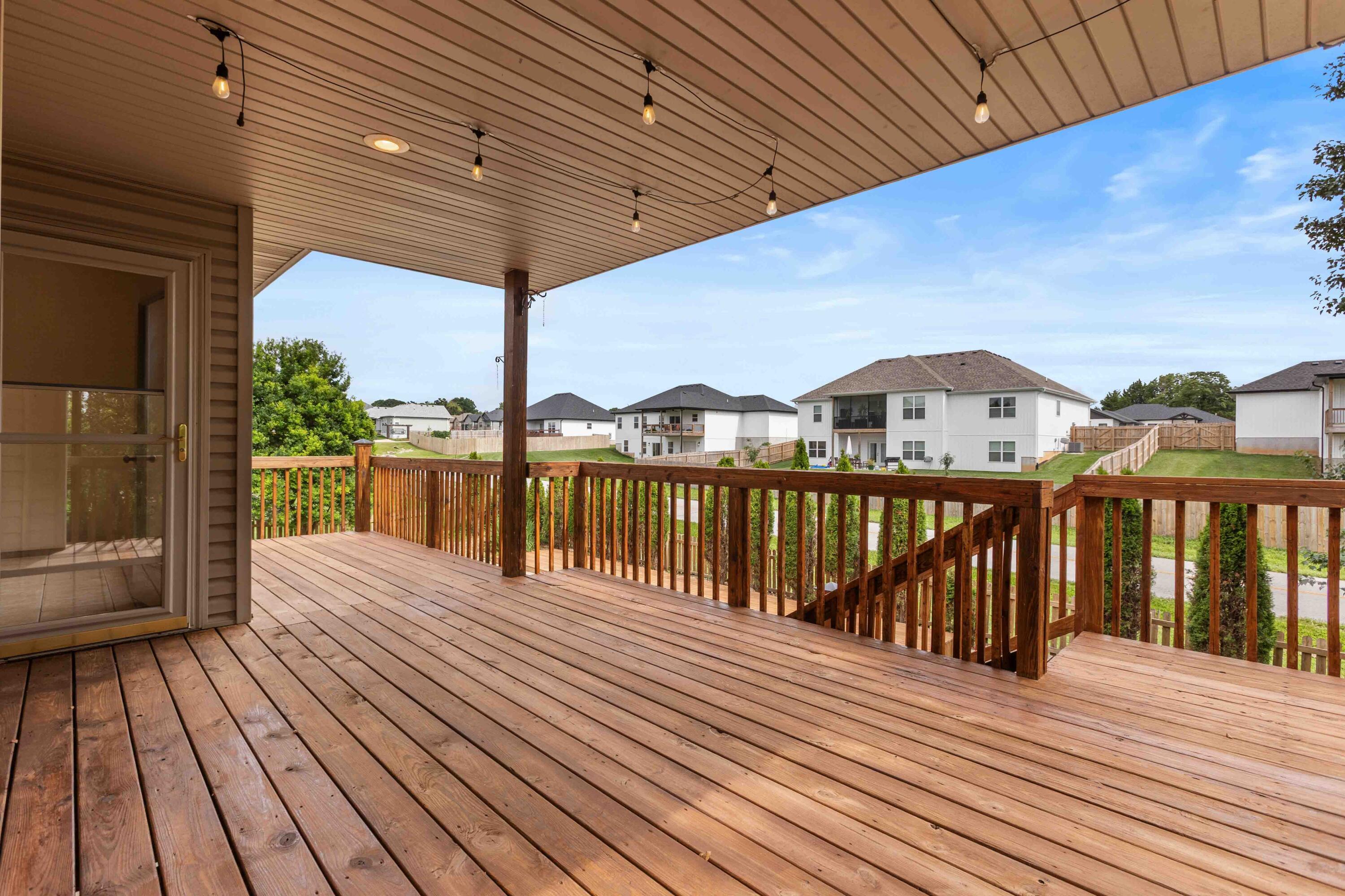 527 Piperpoint Property Photo 39