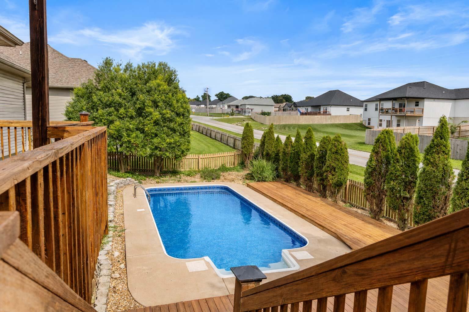 527 Piperpoint Property Photo 43