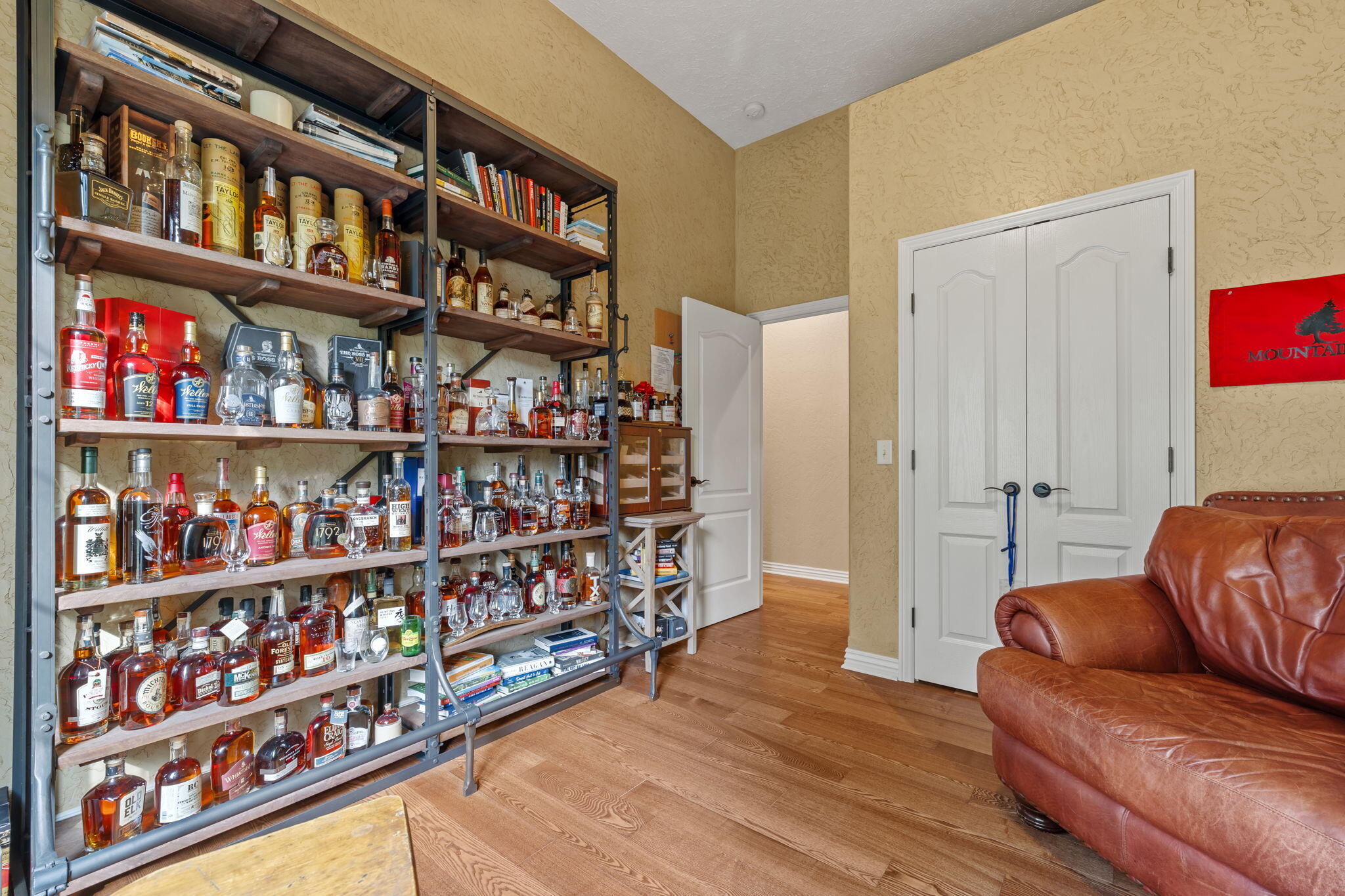 3094 West Cedarbluff Drive Property Photo 28