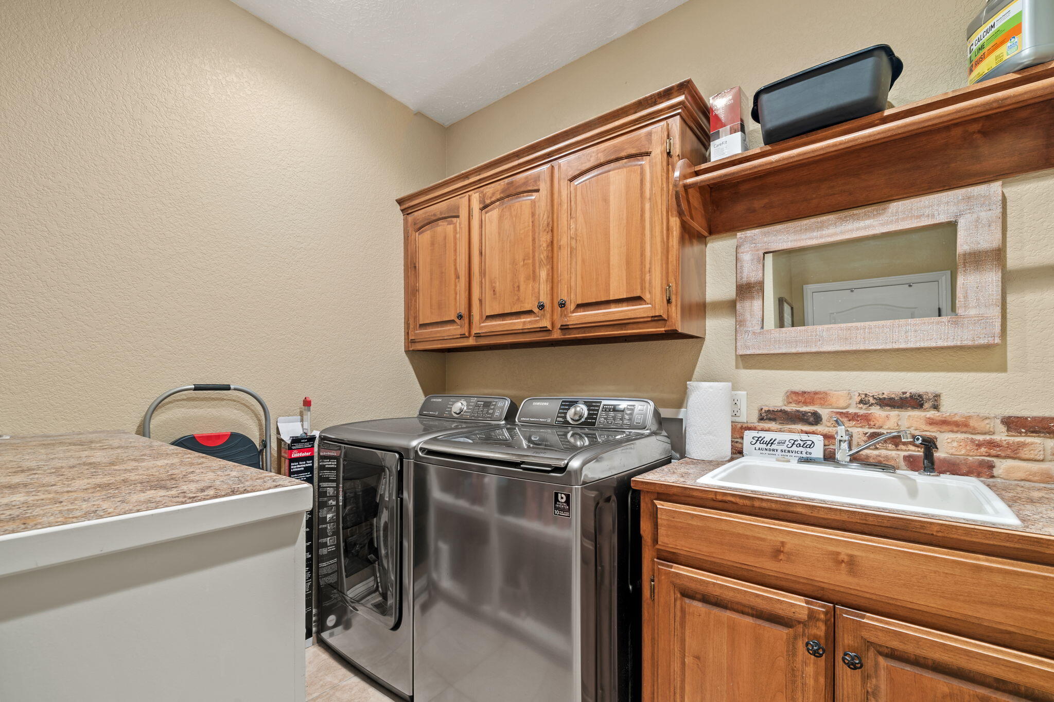 3094 West Cedarbluff Drive Property Photo 32