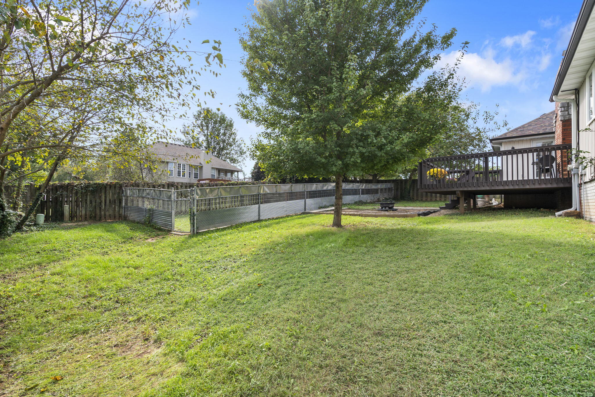1522 West Porterfield Drive Property Photo 35
