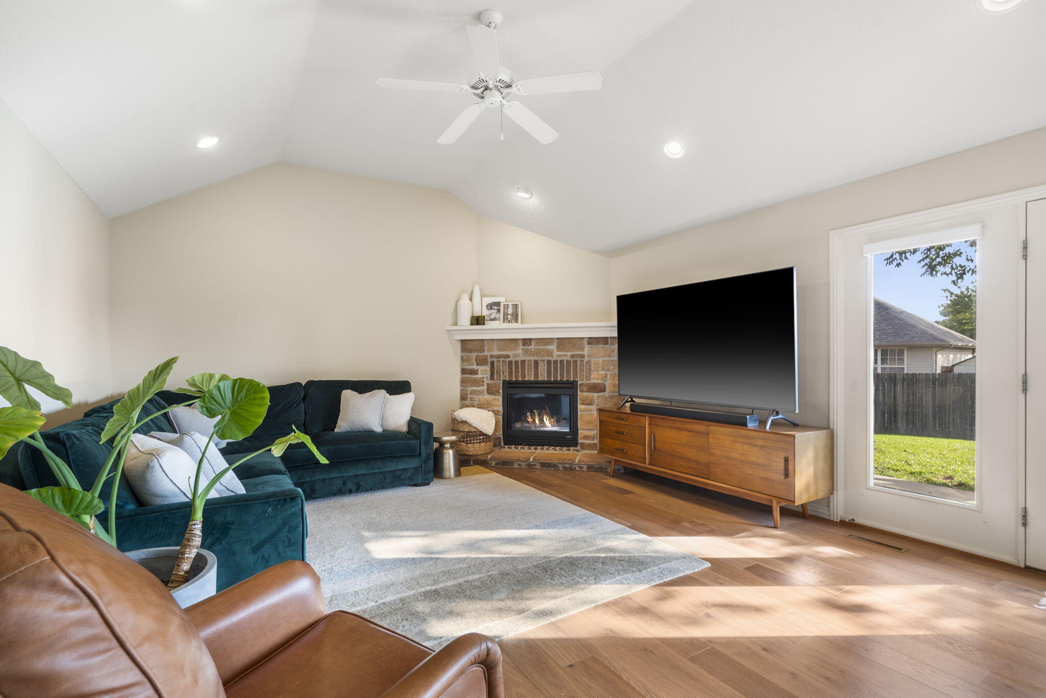 734 North Bluegill Street Property Photo 3