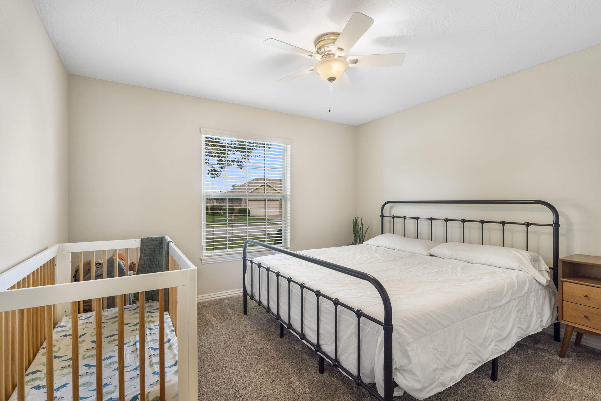 734 North Bluegill Street Property Photo 18