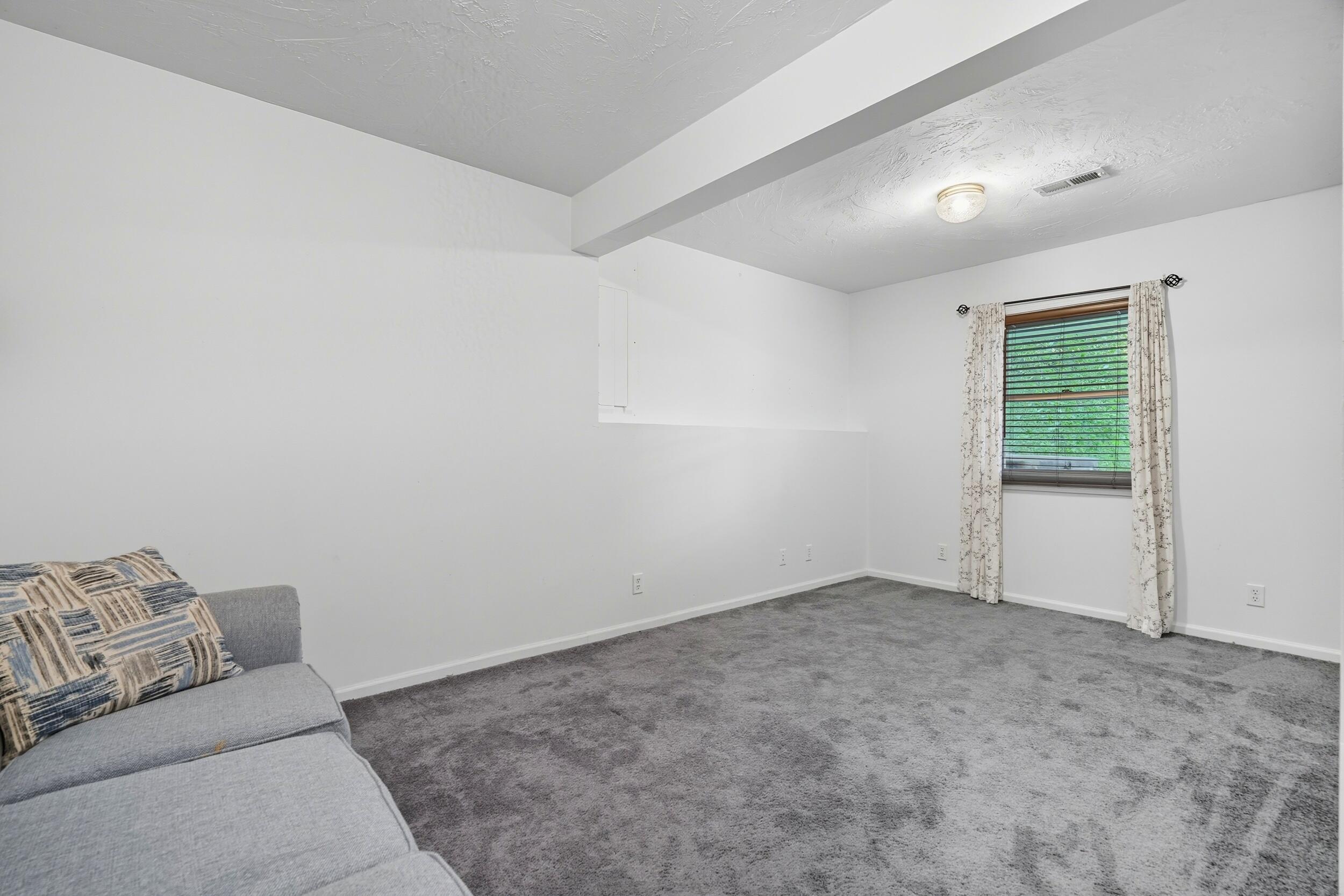 109 Diamond Hill Court Property Photo 37