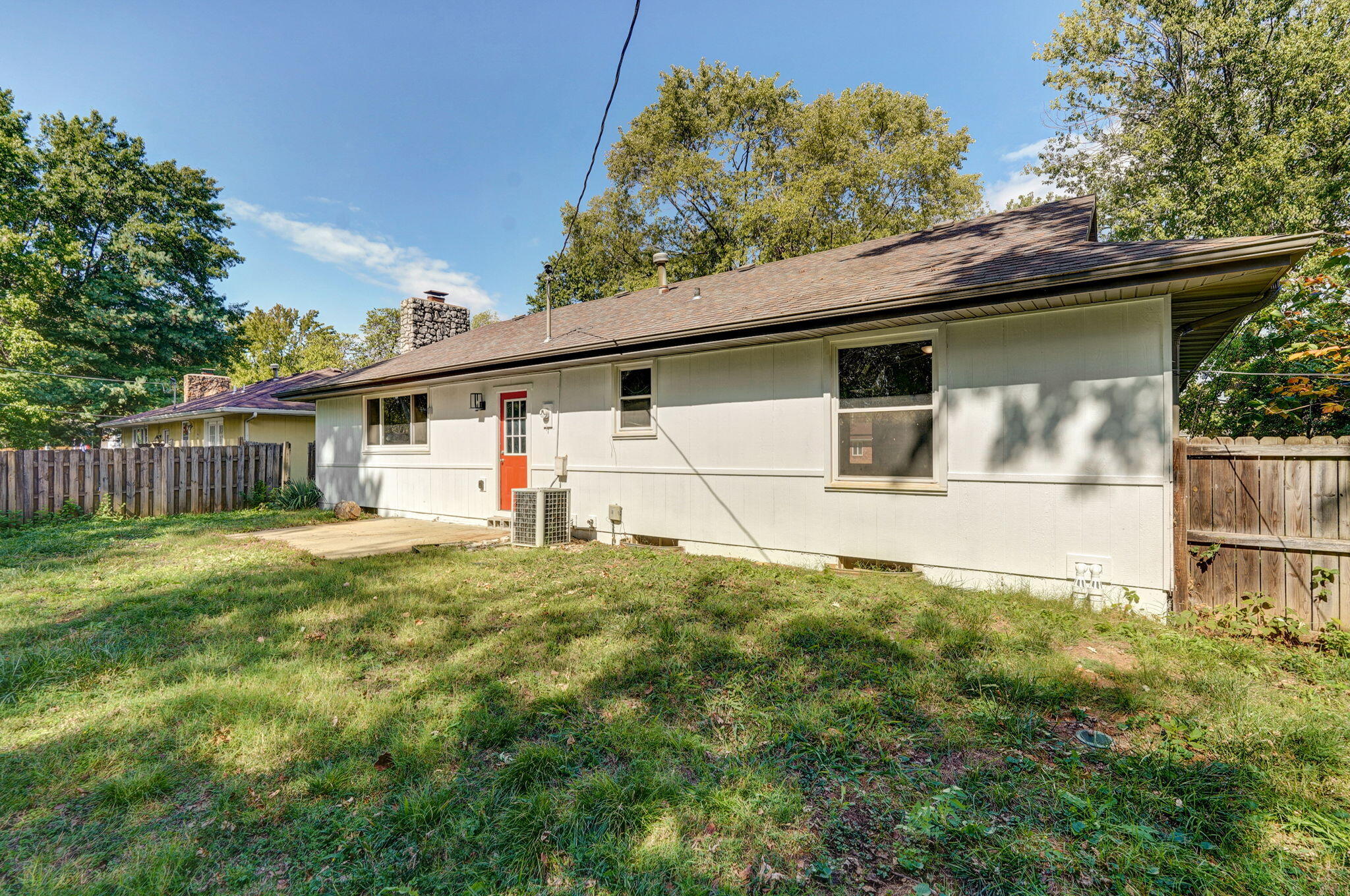 1604 East Walnut Lawn Street Property Photo 35