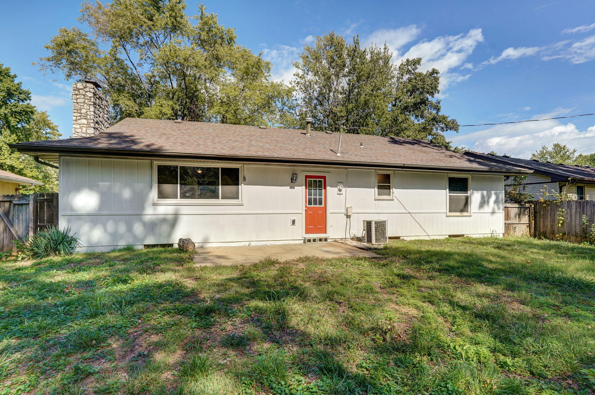 1604 East Walnut Lawn Street Property Photo 37