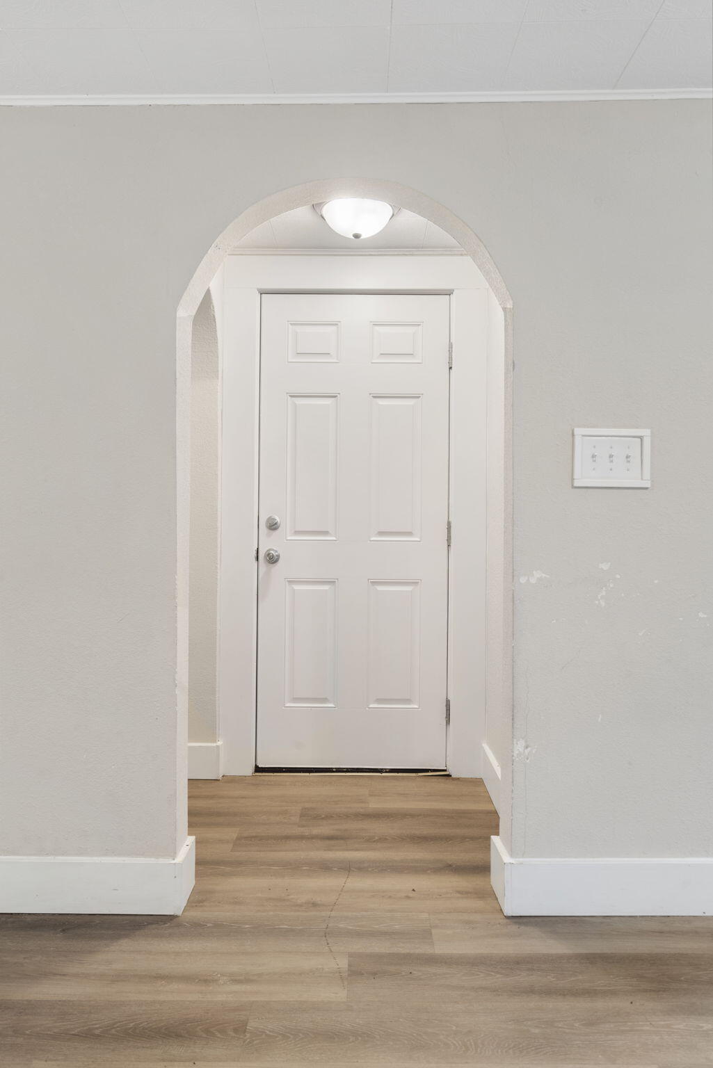 1078 East Blaine Street Property Photo 5