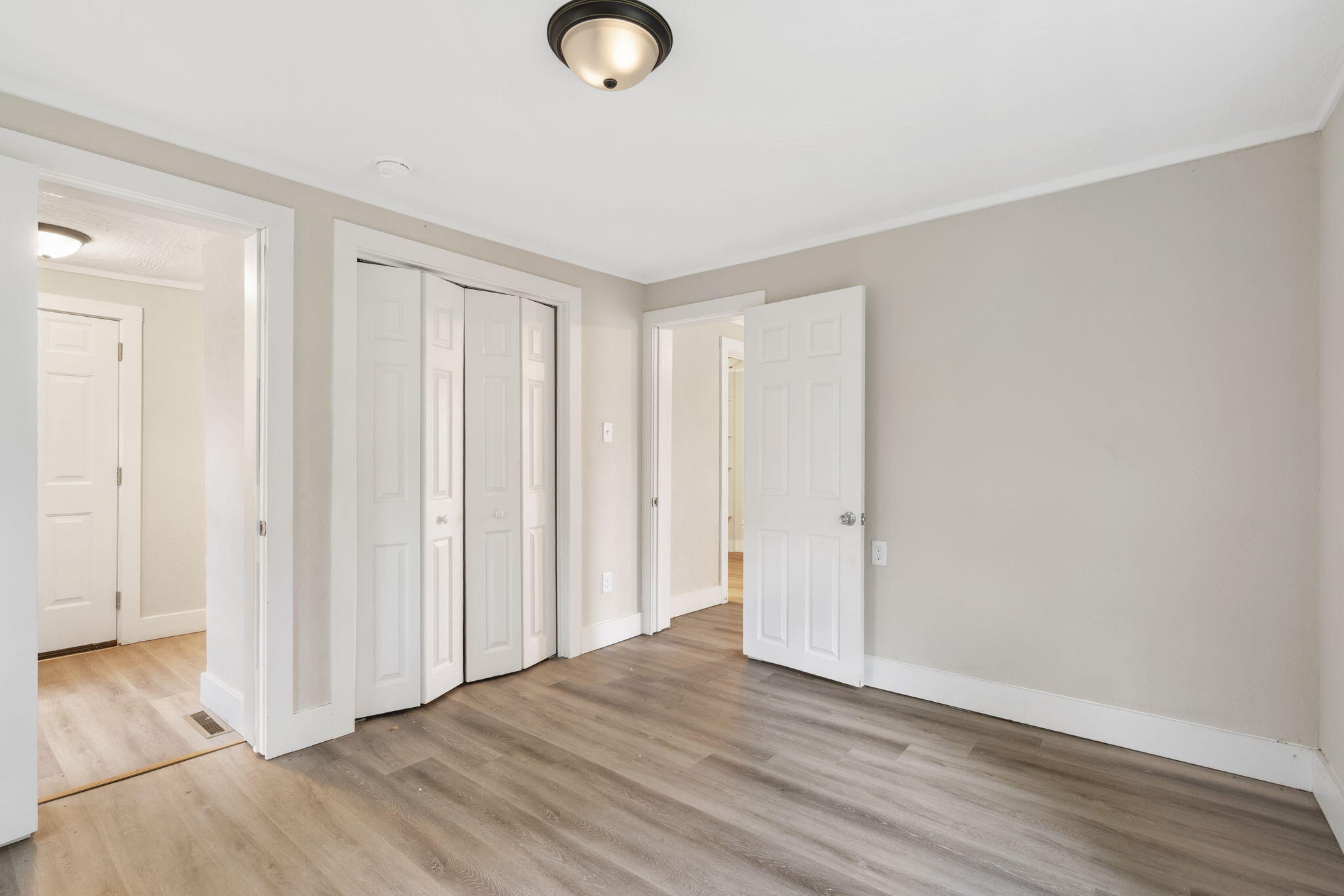 1078 East Blaine Street Property Photo 22