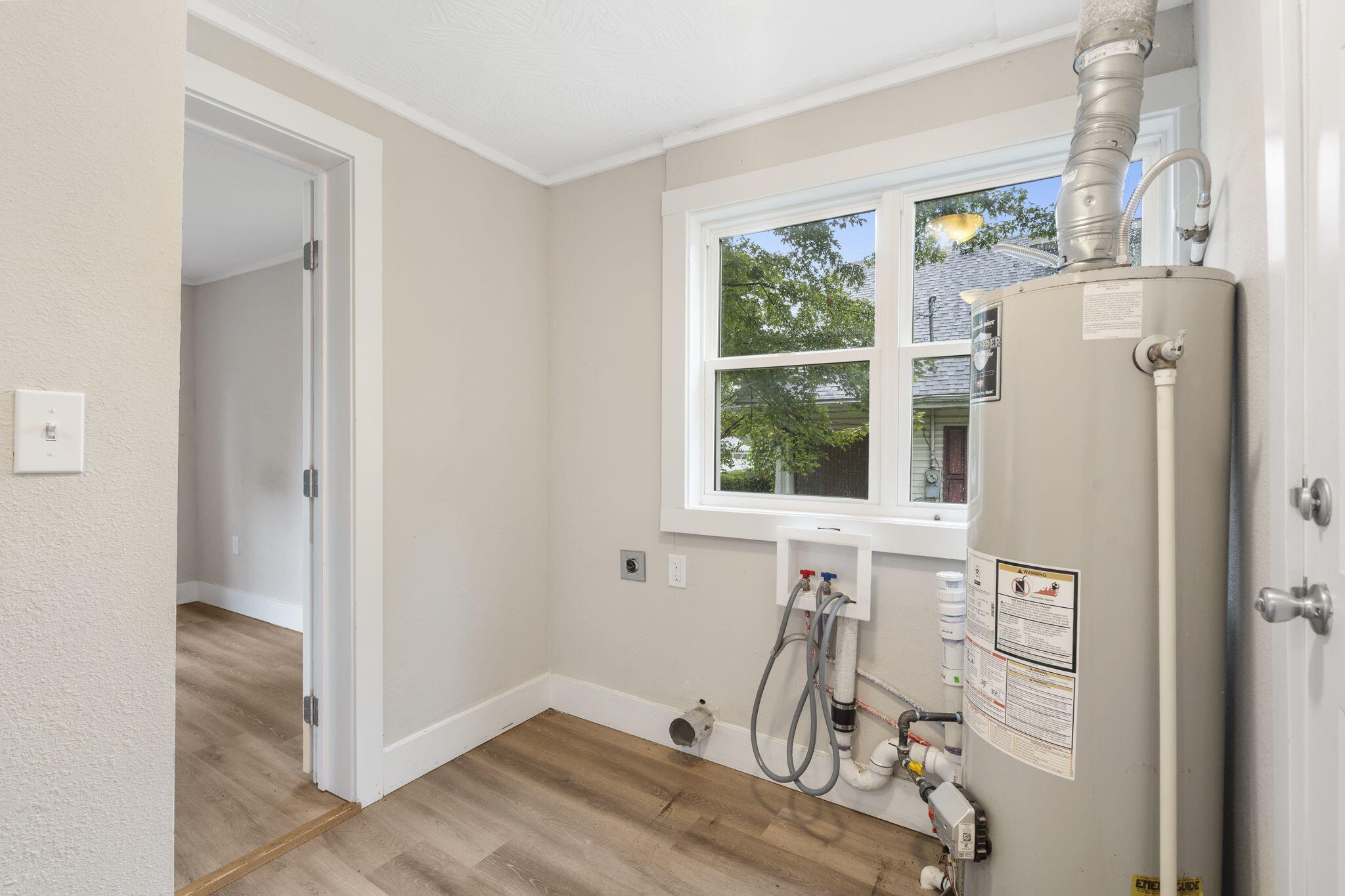 1078 East Blaine Street Property Photo 23