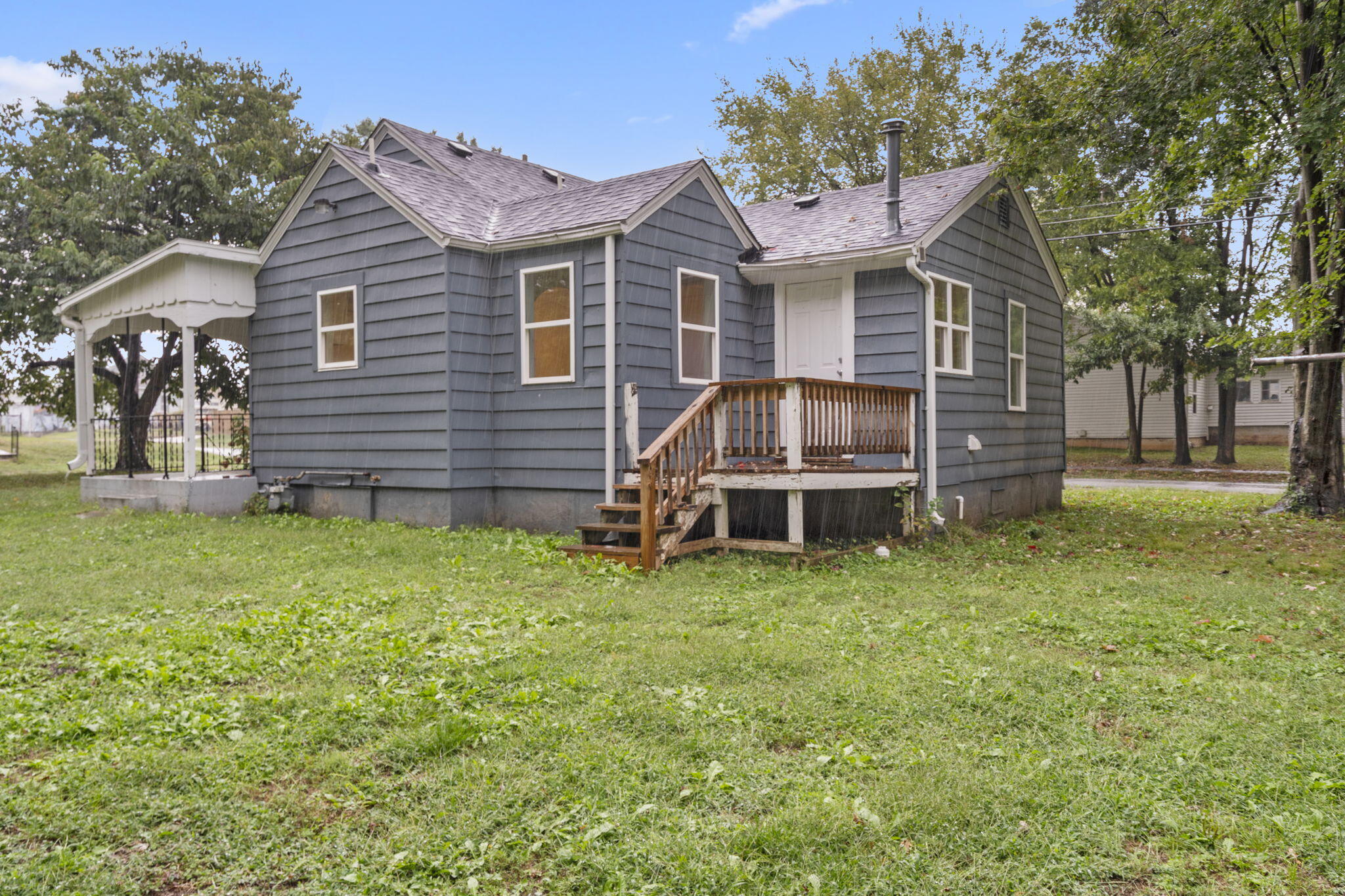 1078 East Blaine Street Property Photo 24