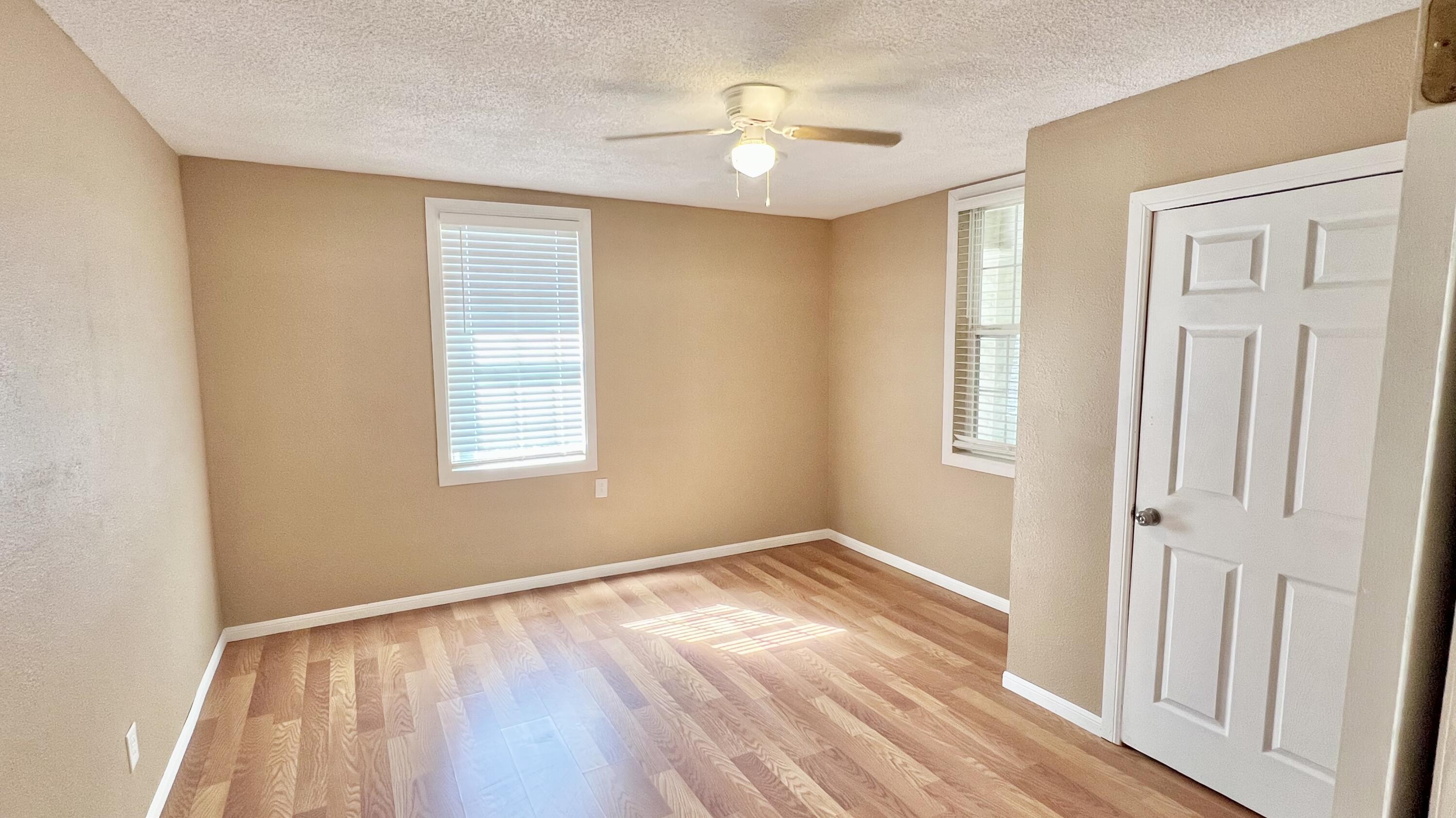 912 3rd Street Property Photo 9