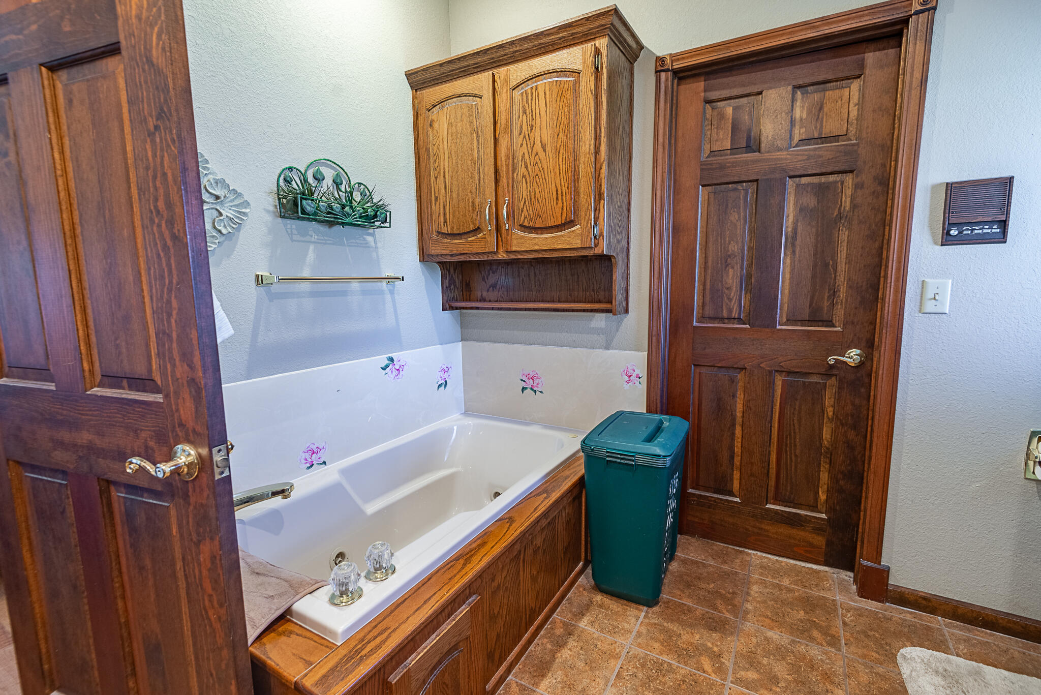 18007 Norton Drive Property Photo 31