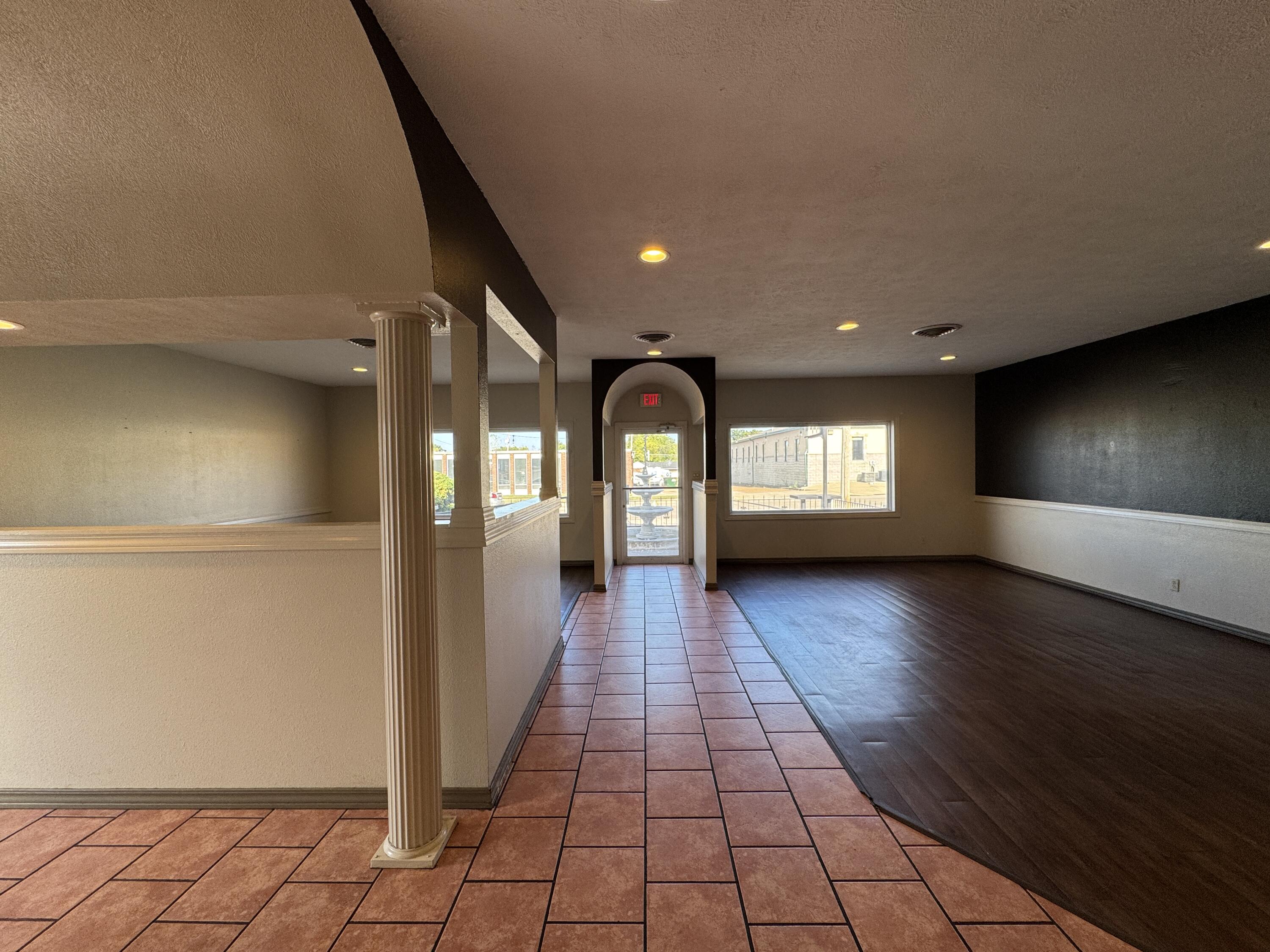 329 South Main Avenue Property Photo 10