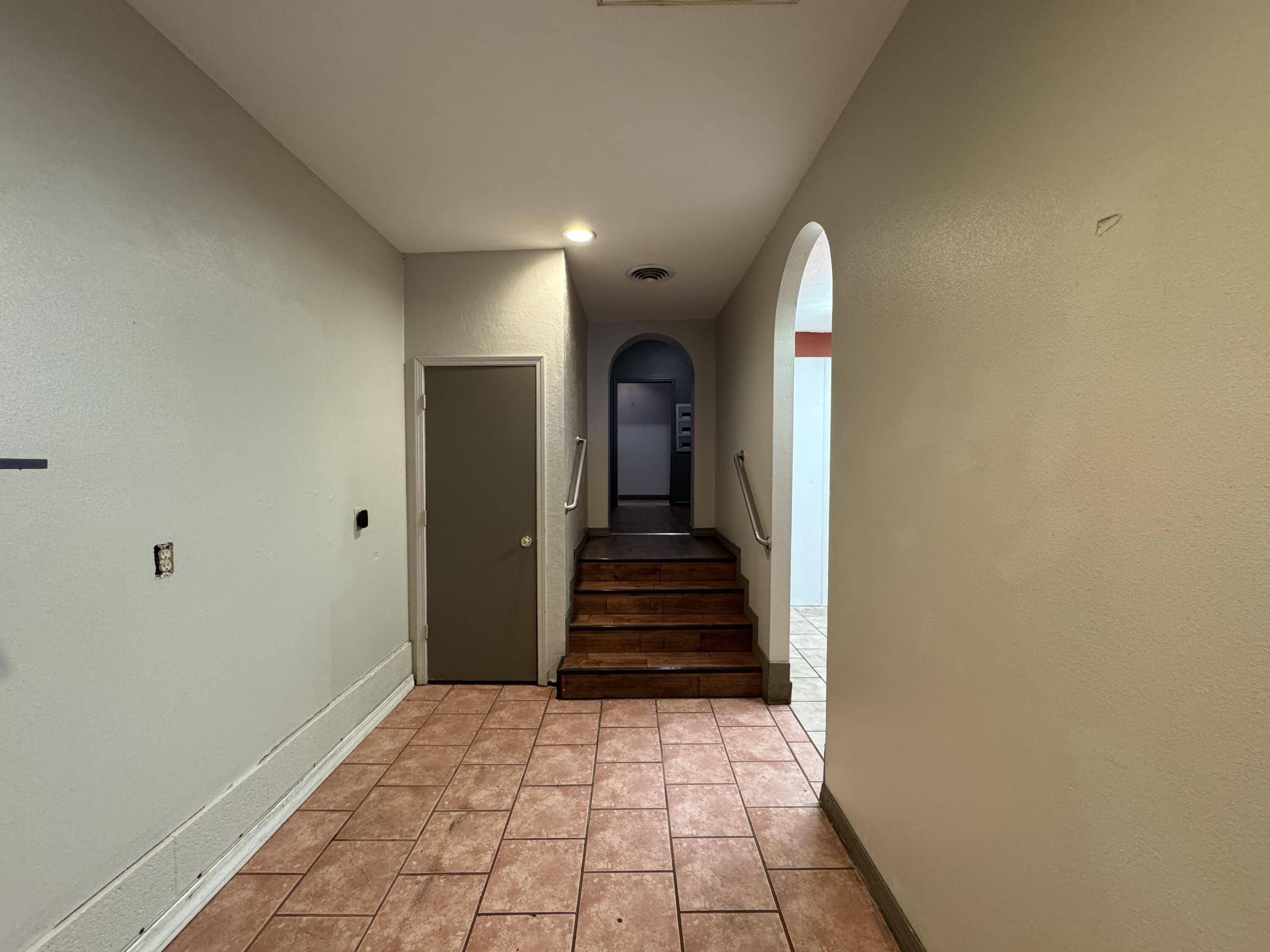 329 South Main Avenue Property Photo 41