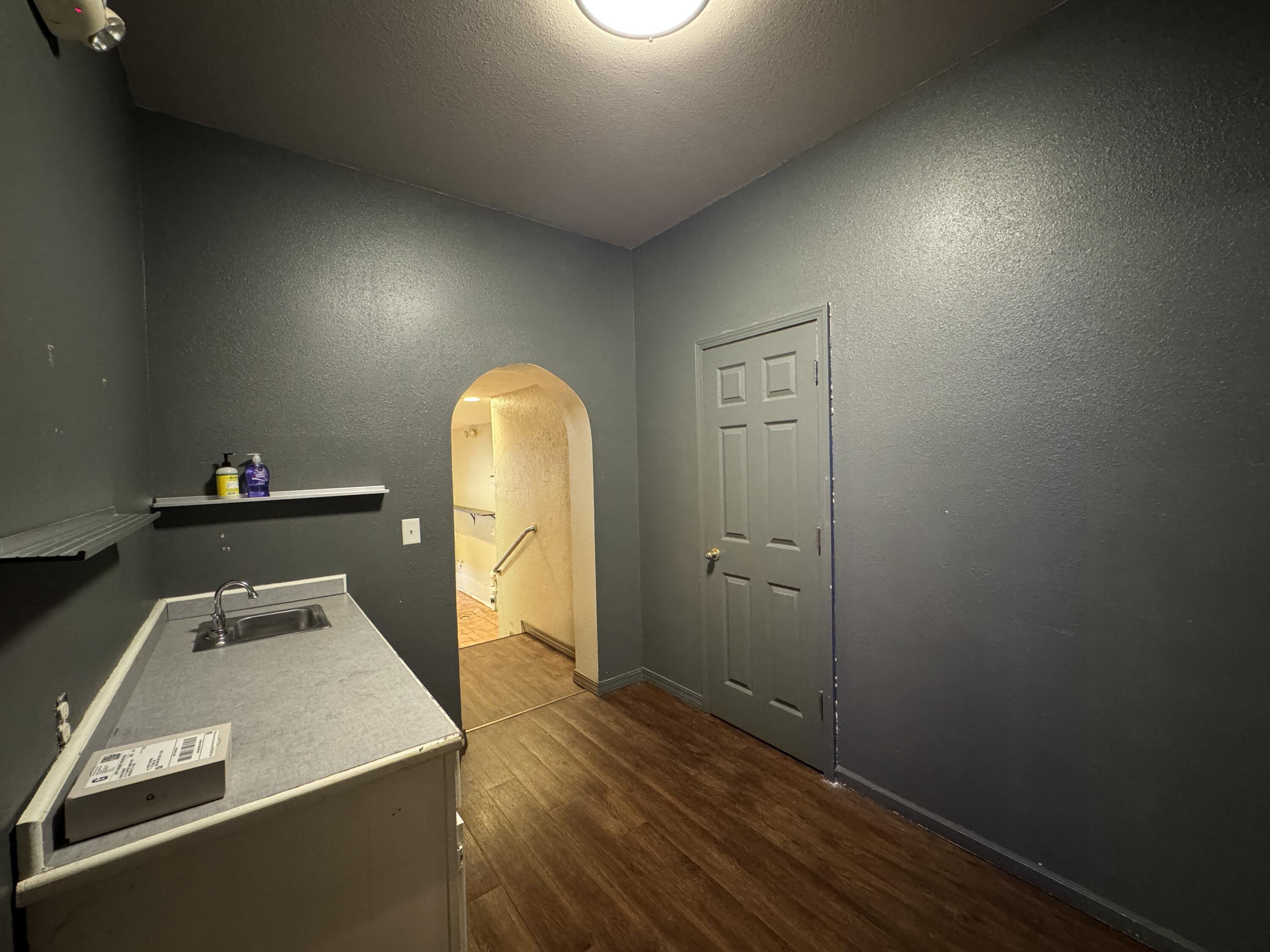 329 South Main Avenue Property Photo 42