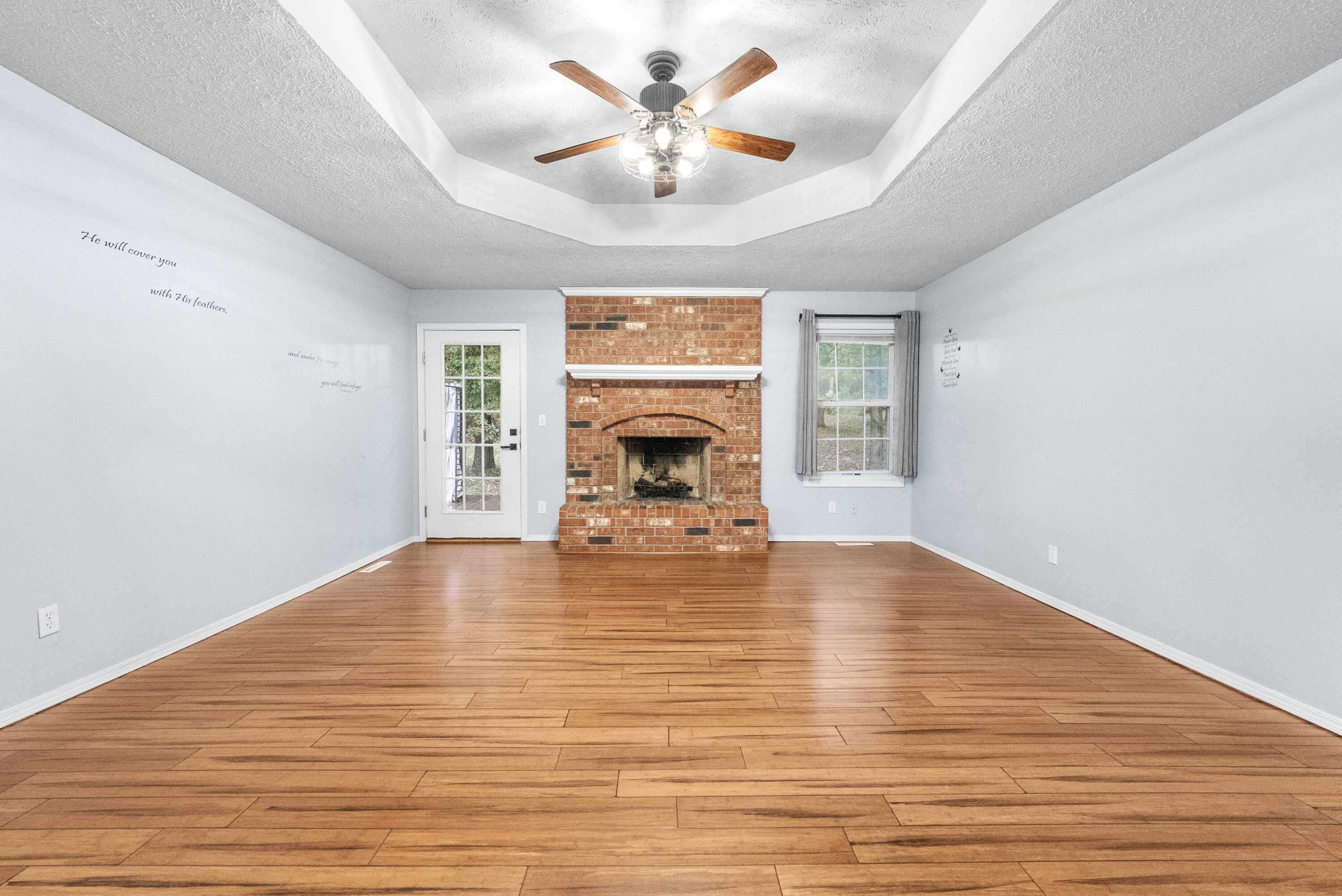 1740 North Pine Street Property Photo 4