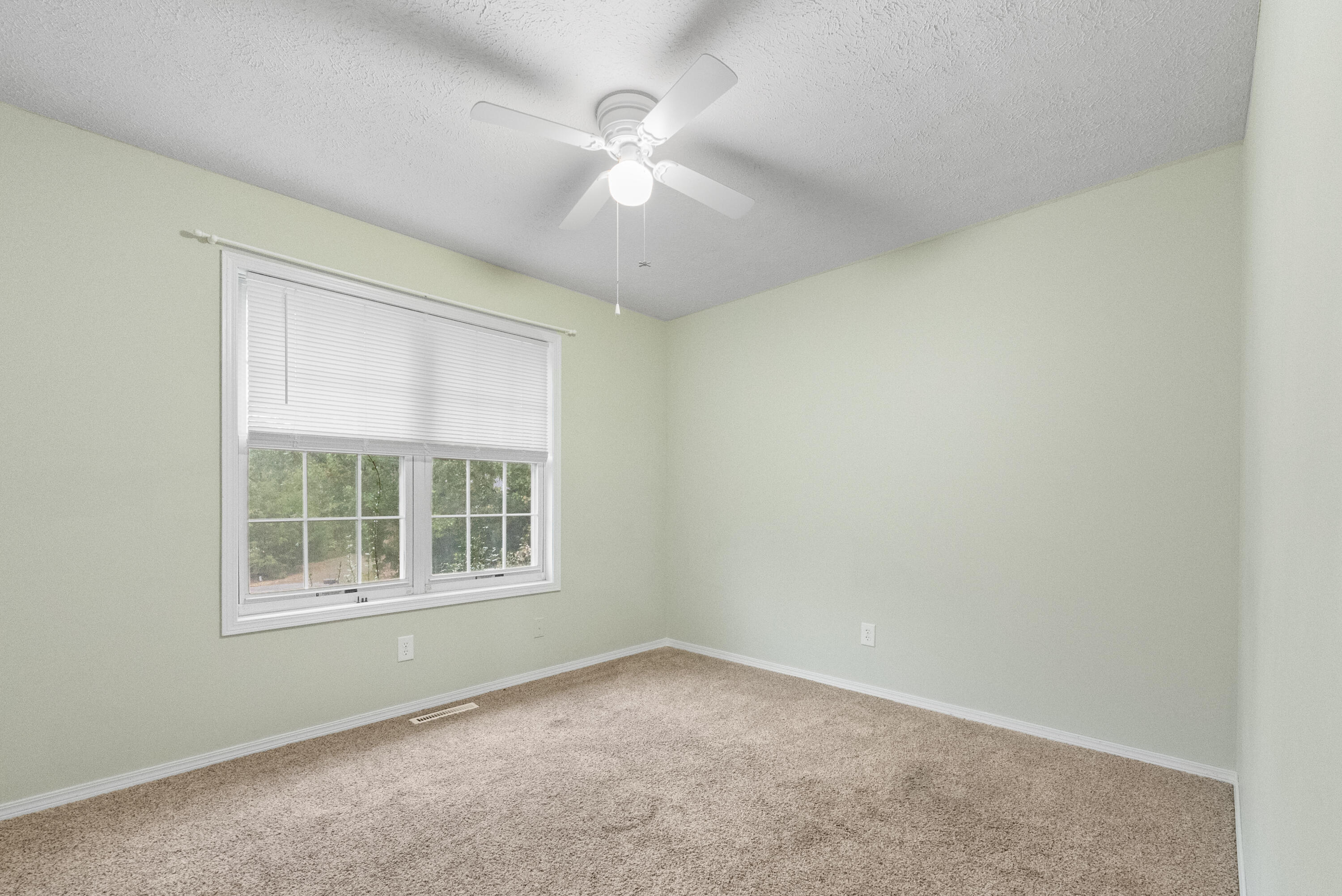 1740 North Pine Street Property Photo 28