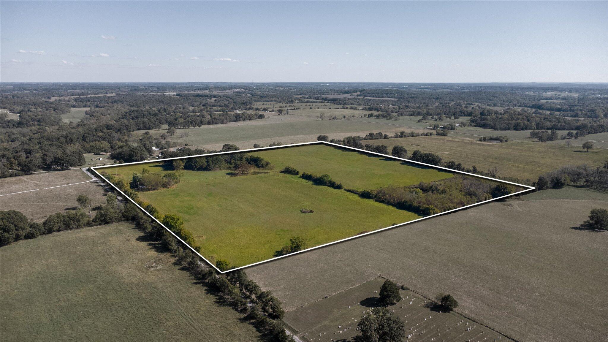 000 South 420th Road Property Photo 1