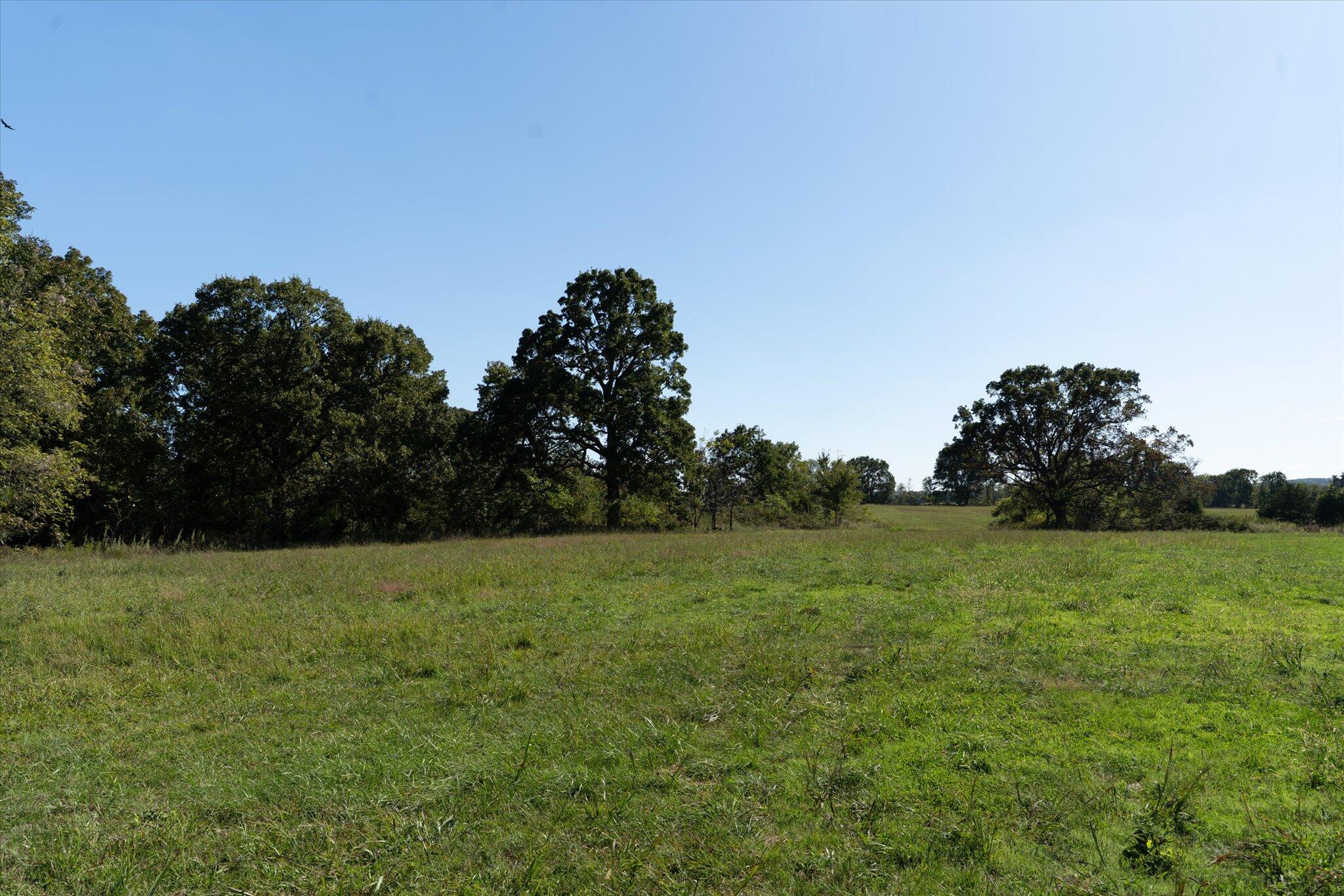 000 South 420th Road Property Photo 11