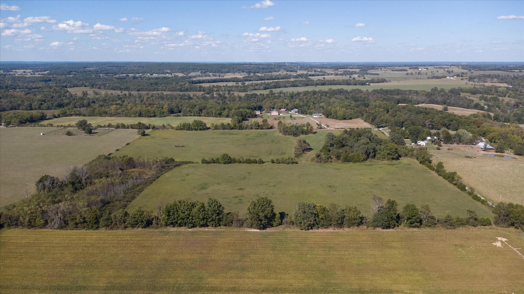 000 South 420th Road Property Photo 12