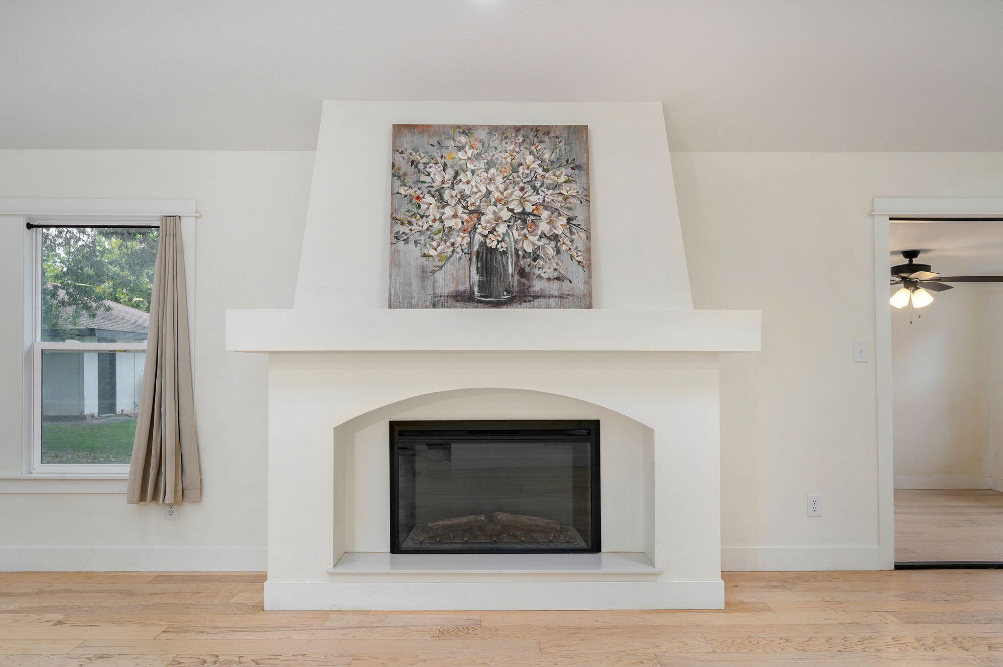 851 West Meadowview Drive Property Photo 11