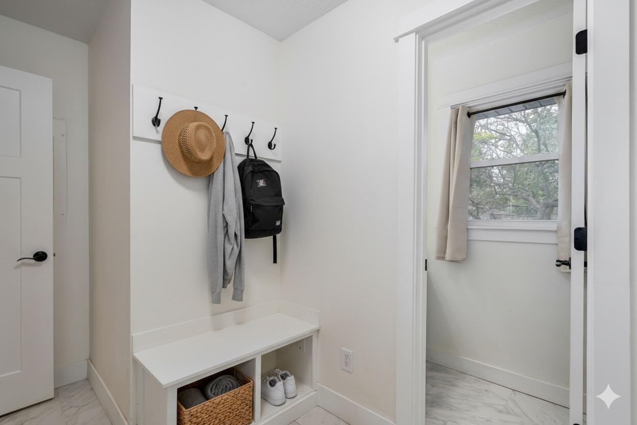 851 West Meadowview Drive Property Photo 42