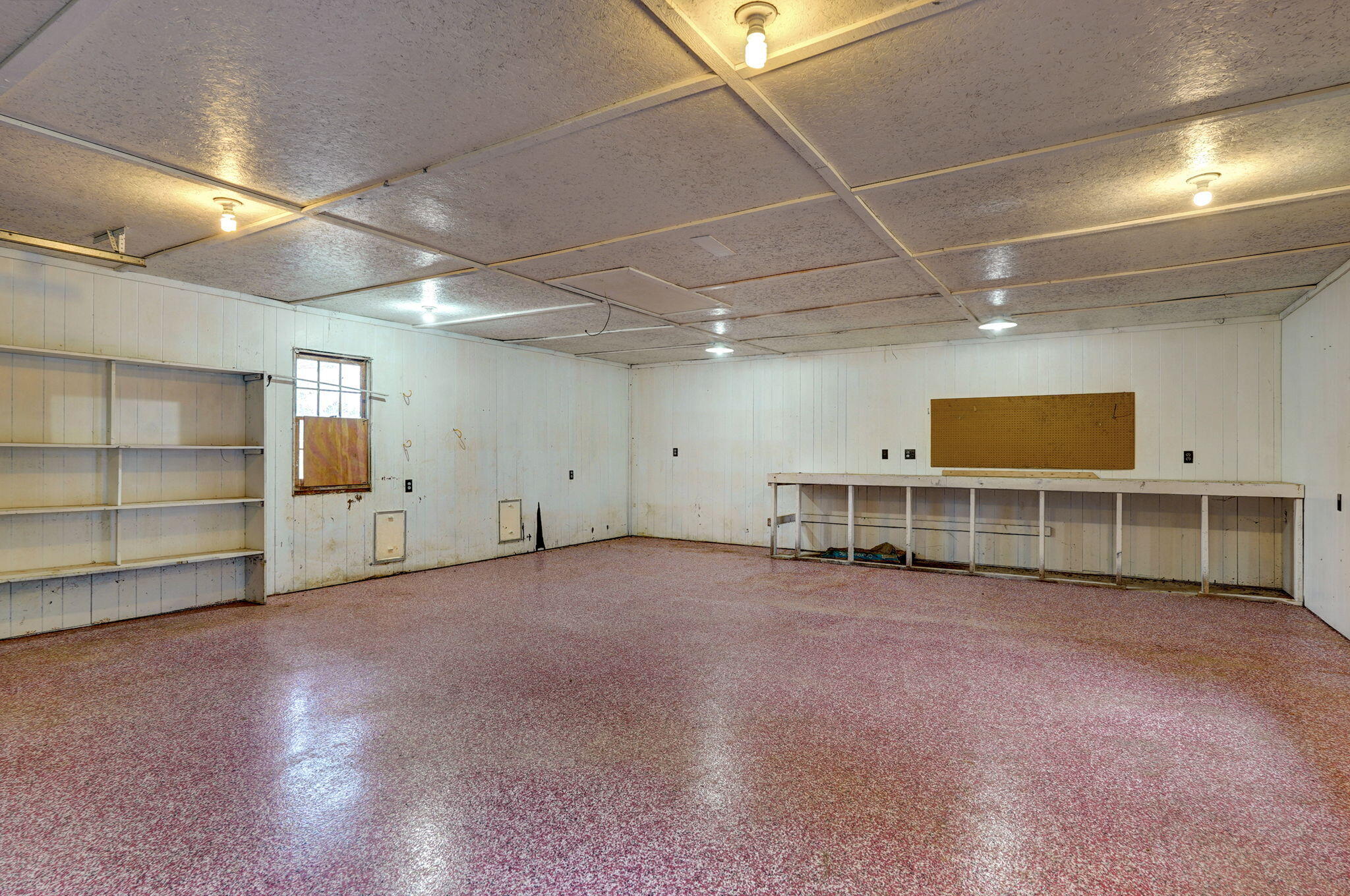 851 West Meadowview Drive Property Photo 46