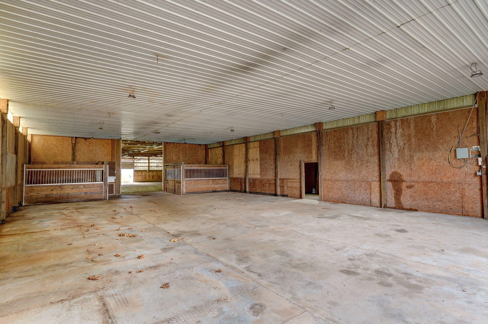 851 West Meadowview Drive Property Photo 55