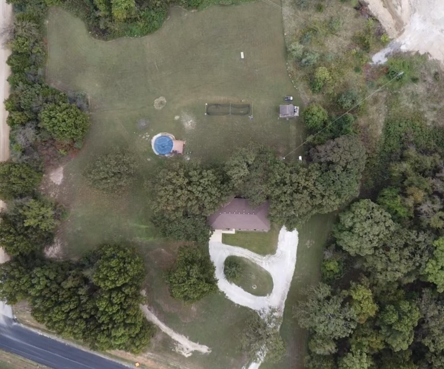 812 Highway 5 Property Photo 2