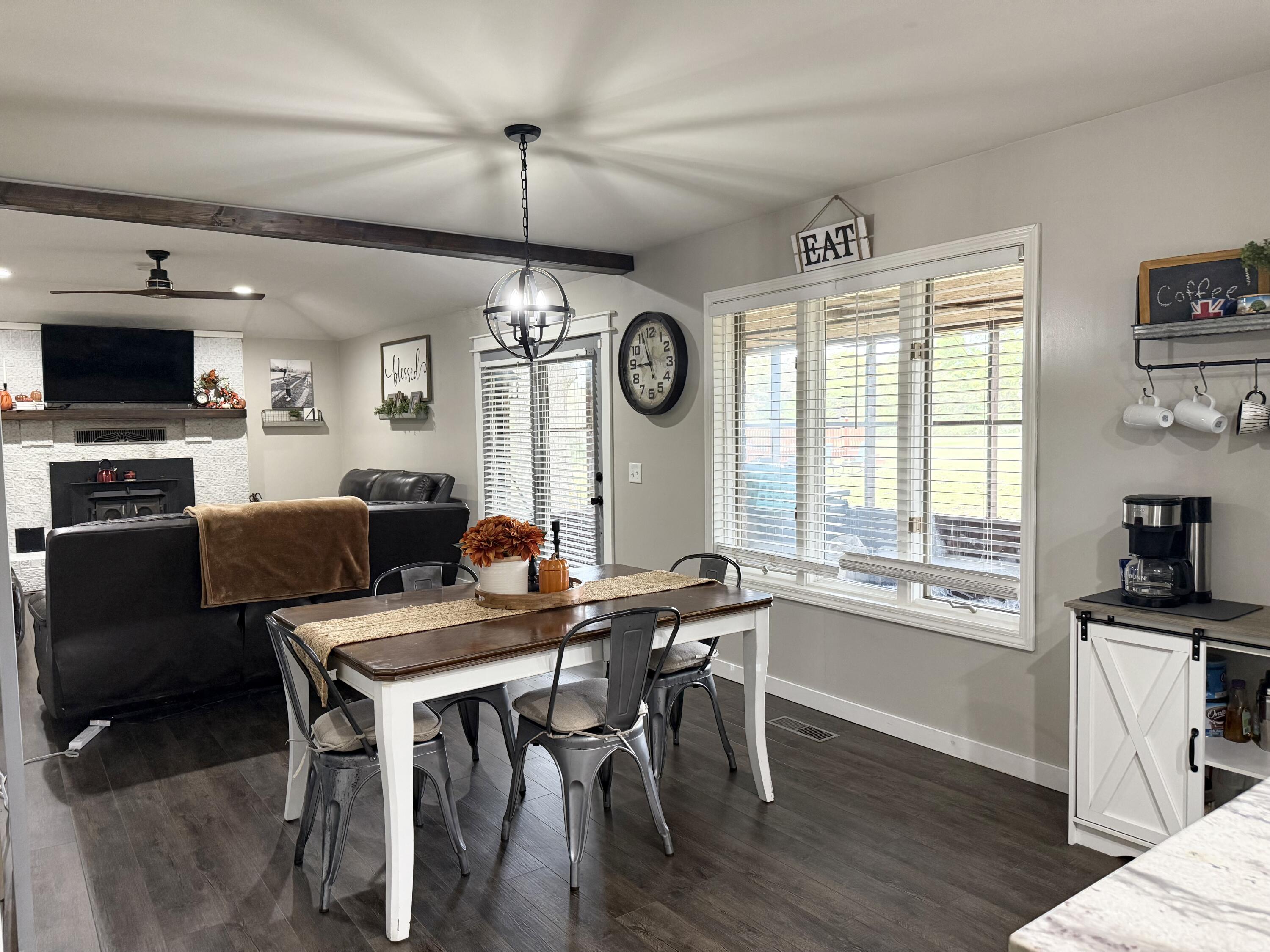 812 Highway 5 Property Photo 15