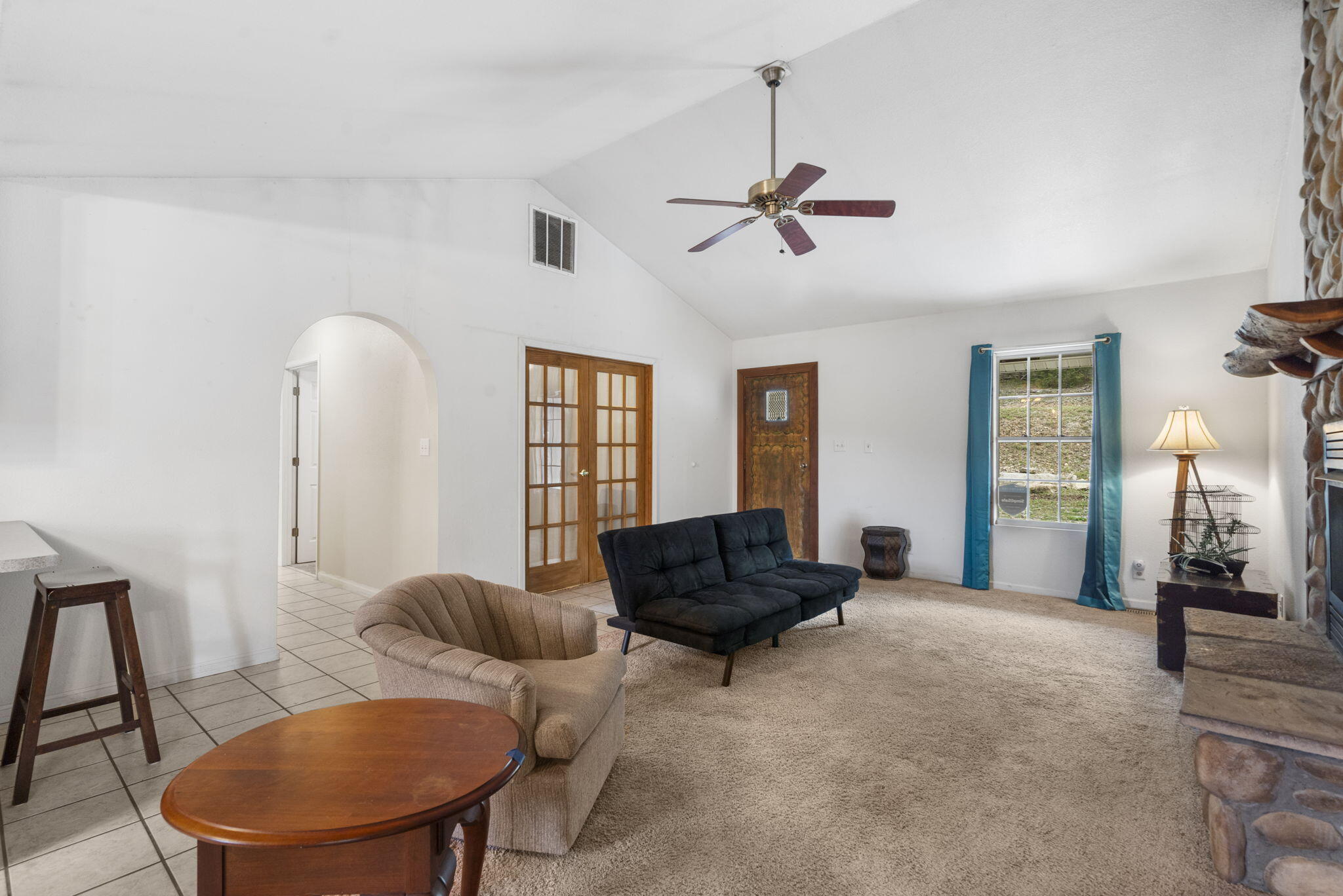 267 Blue Springs Lane Property Photo 4