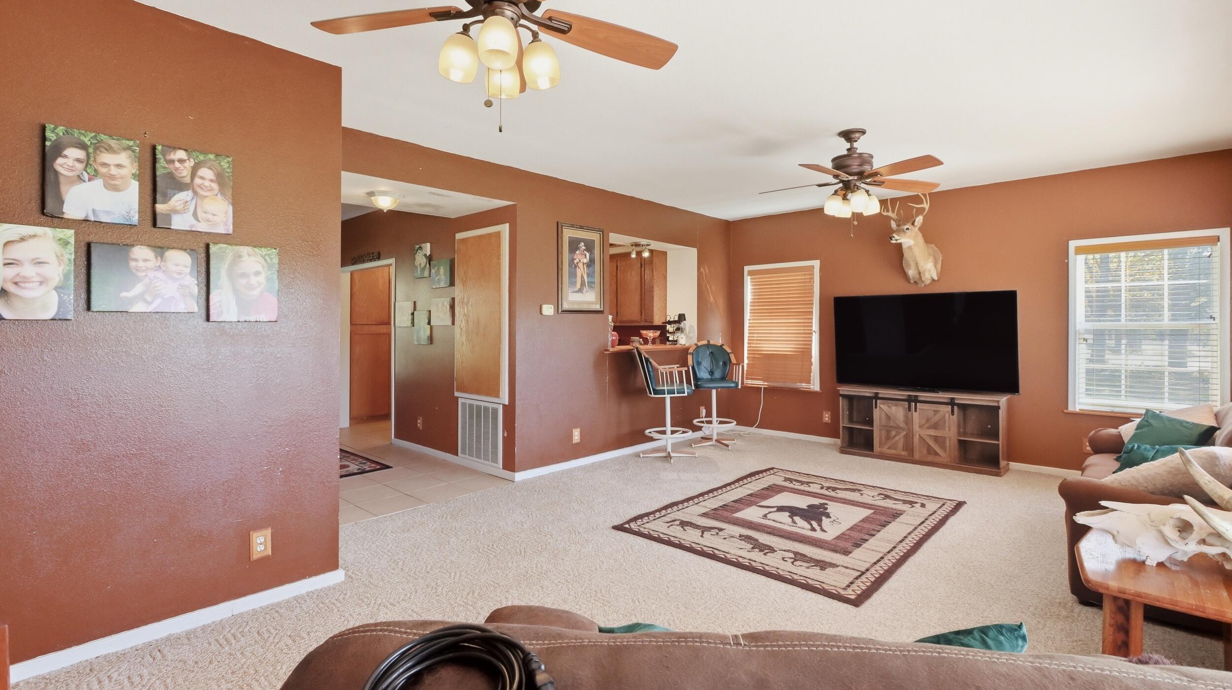 2755 County Road 422 Property Photo 16