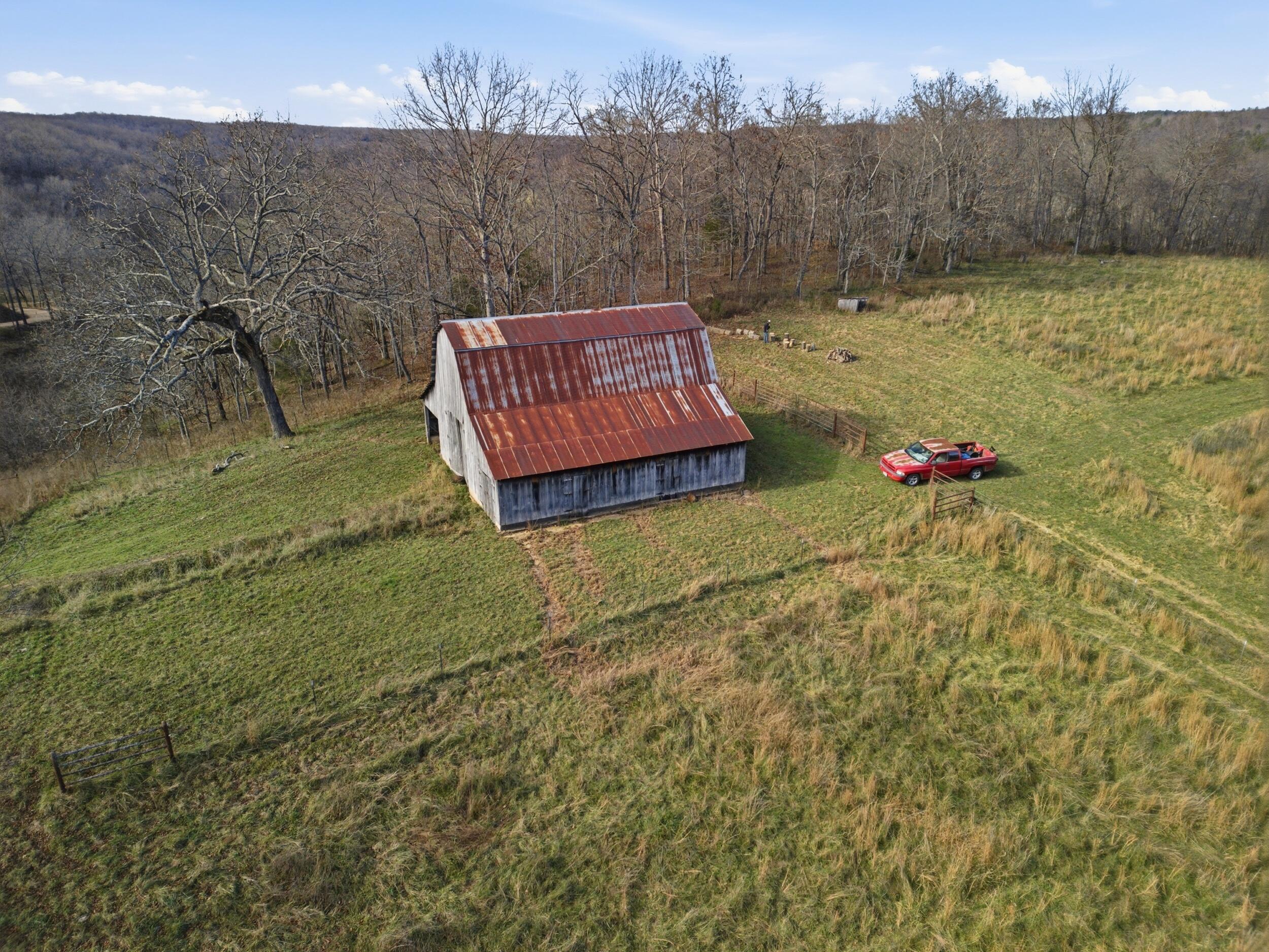 2755 County Road 422 Property Photo 52