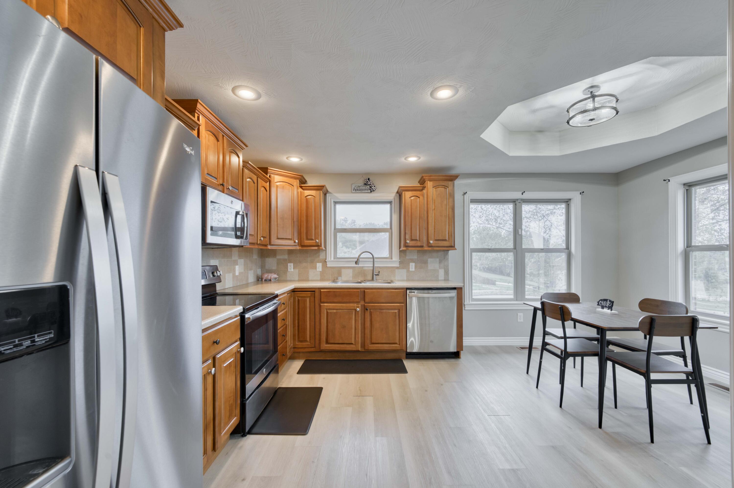 604 North Lincoln Court Property Photo 15