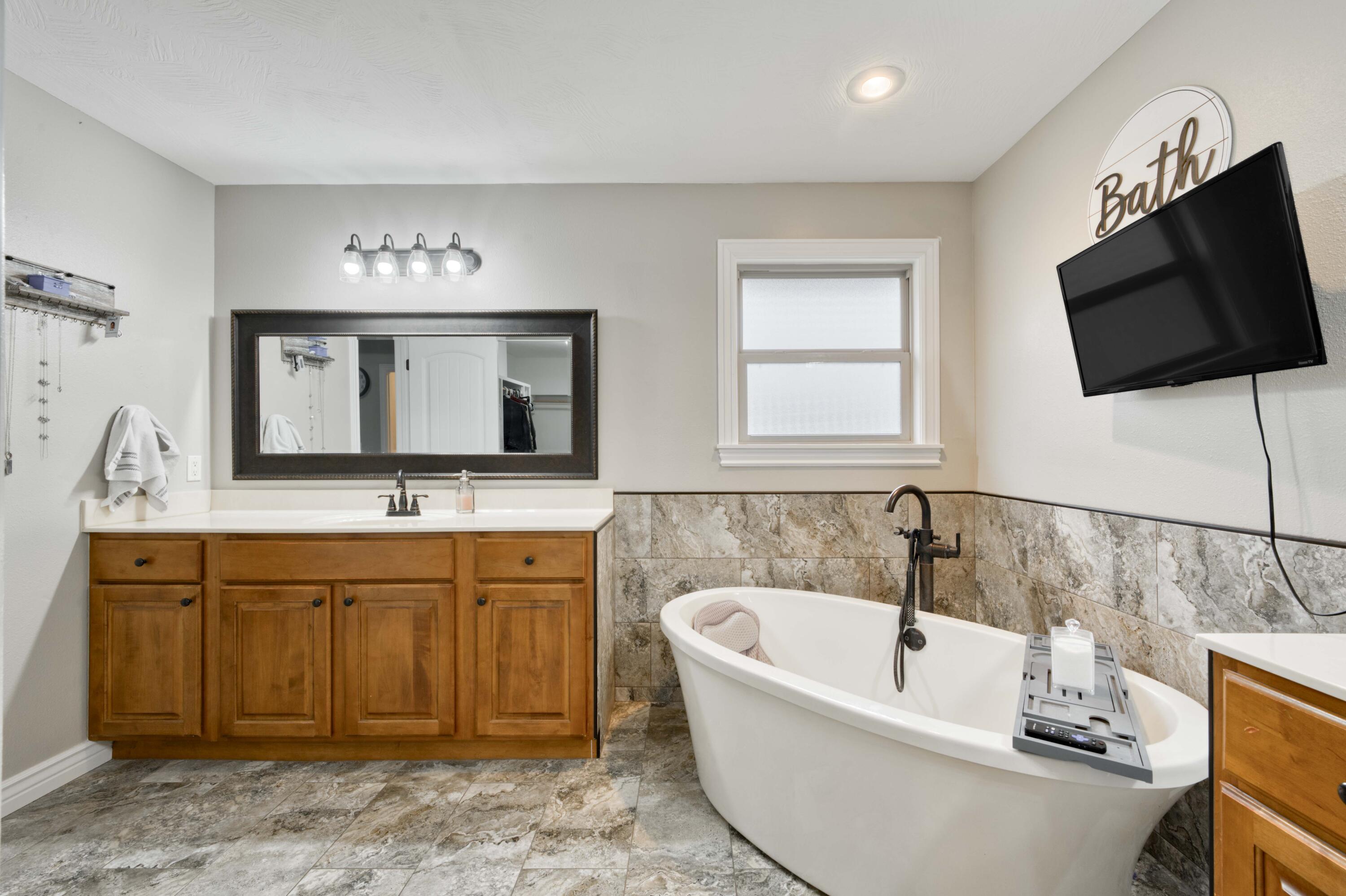 604 North Lincoln Court Property Photo 22