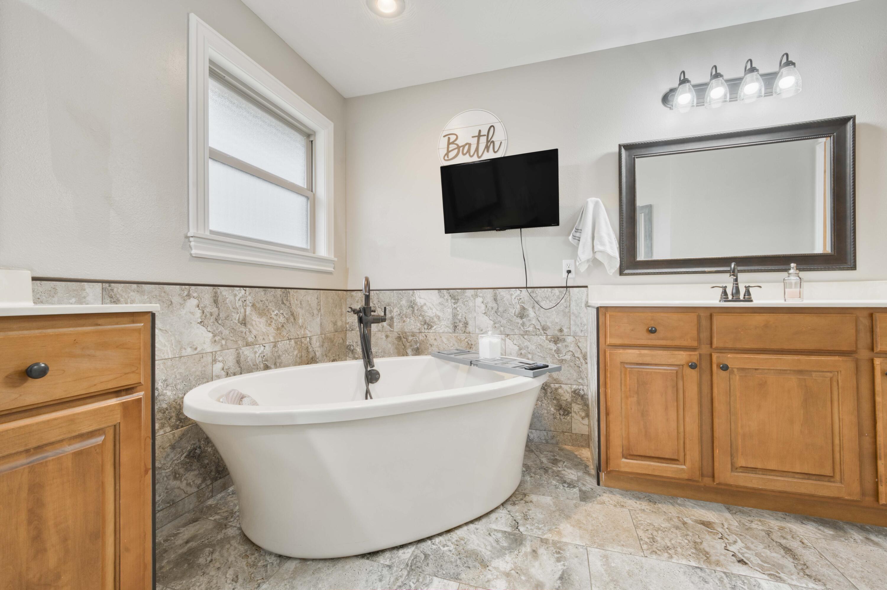 604 North Lincoln Court Property Photo 23